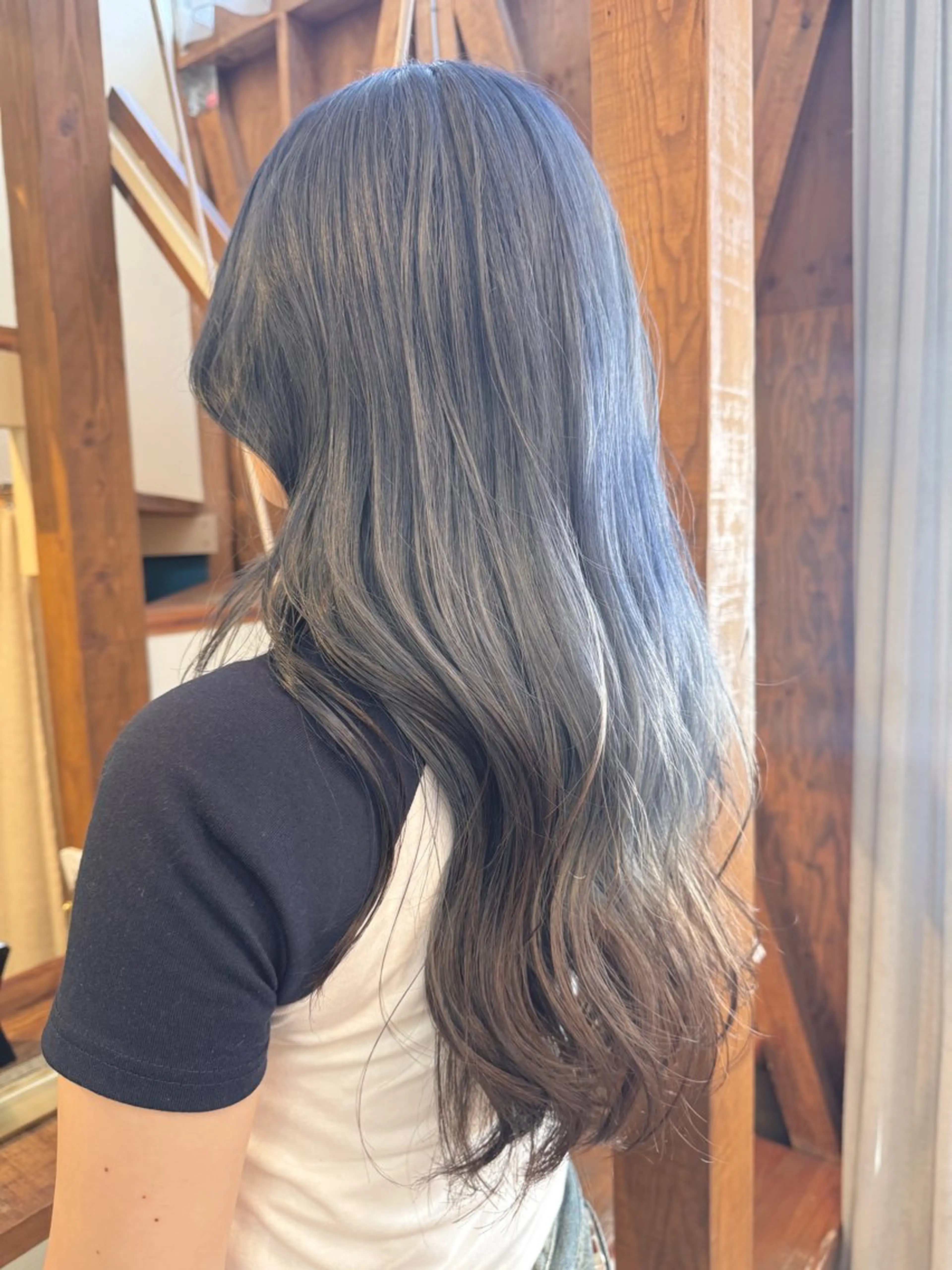 ロング カラー カット ヘアカラー トリートメント 透明感カラー/ハイト ーン/メイク/umiのヘアスタイル