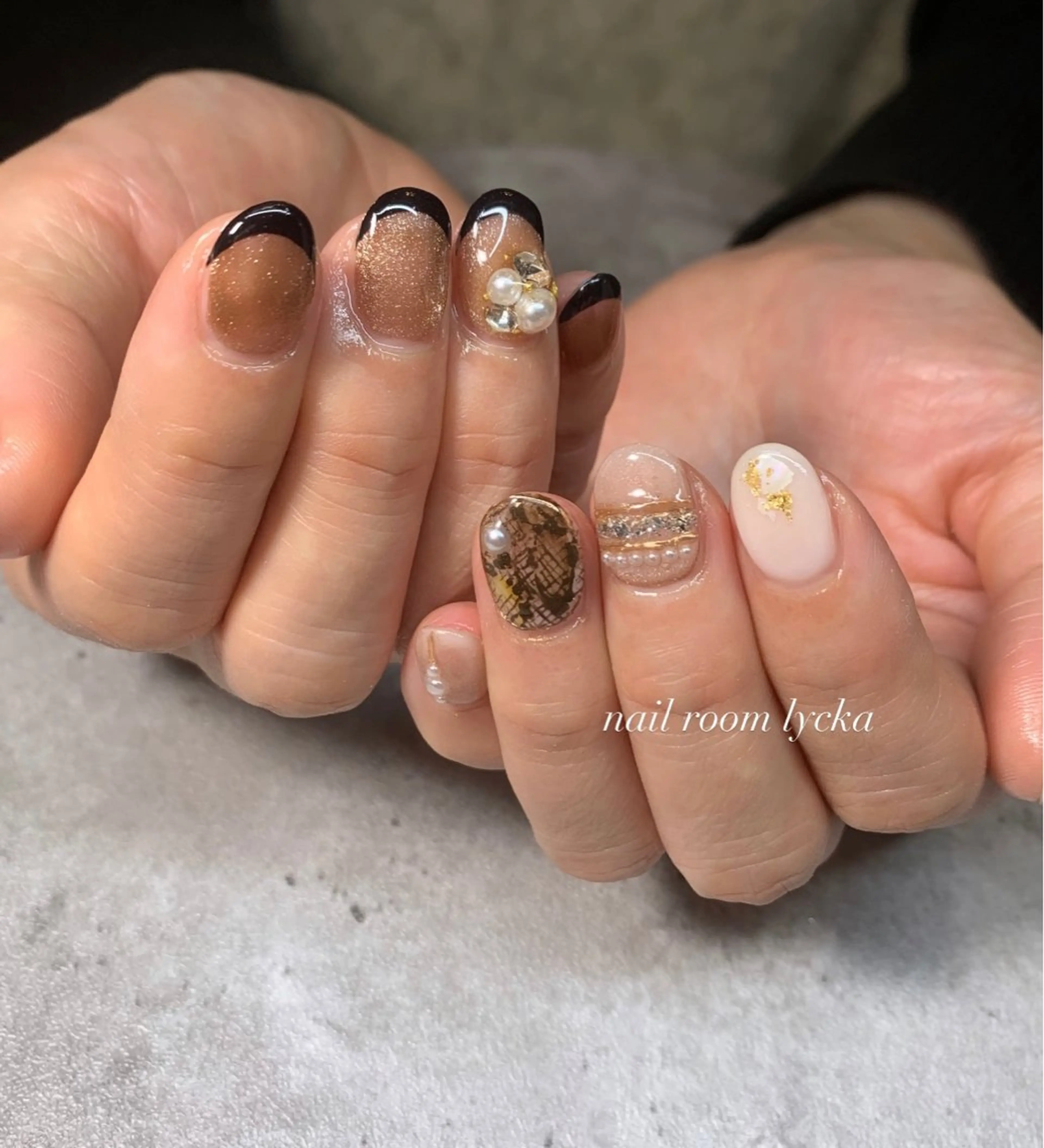 ネイル ﾈｲﾙﾙｰﾑﾘｯｶ 𝐦𝐚𝐲𝐮のネイルデザイン