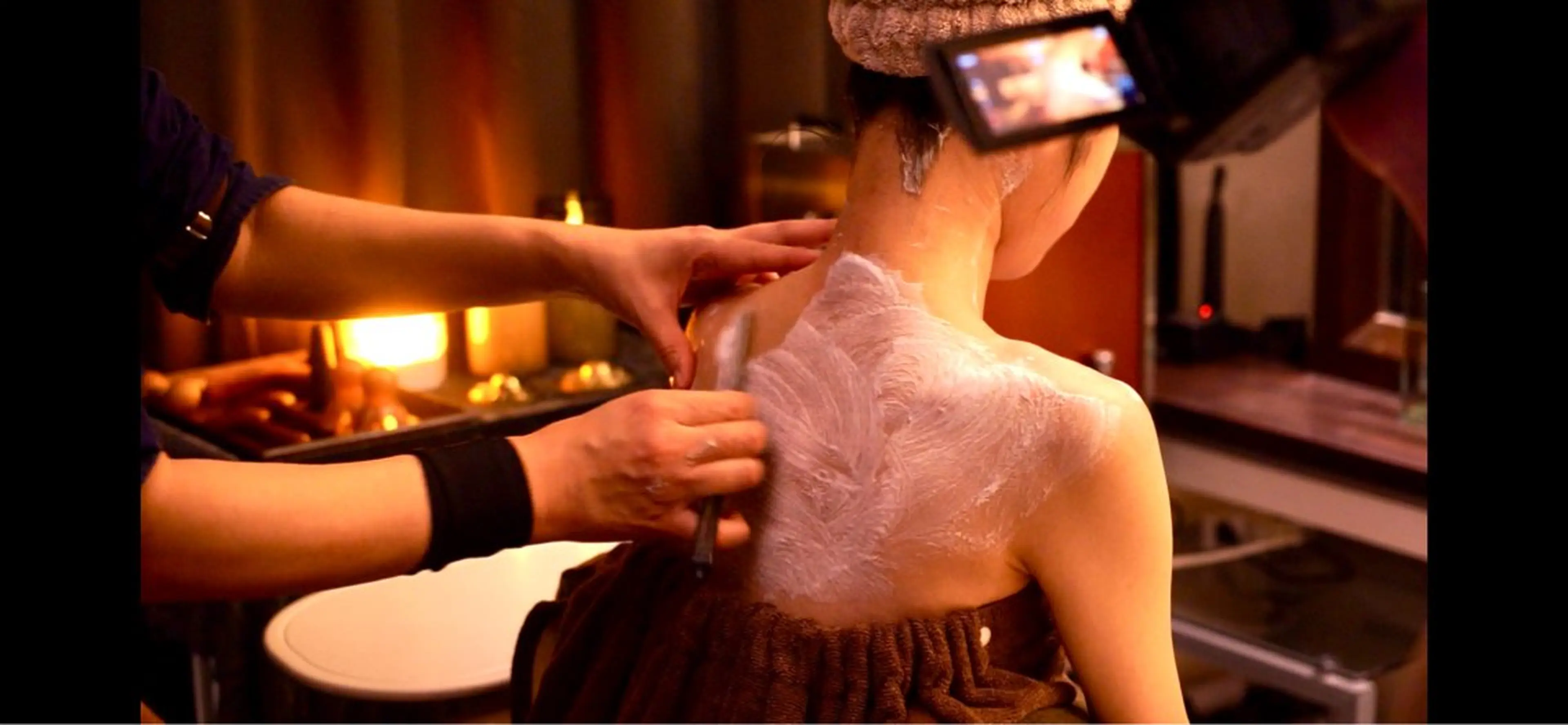 【無料で施術】女性向けシェービングモデルさん募集の写真