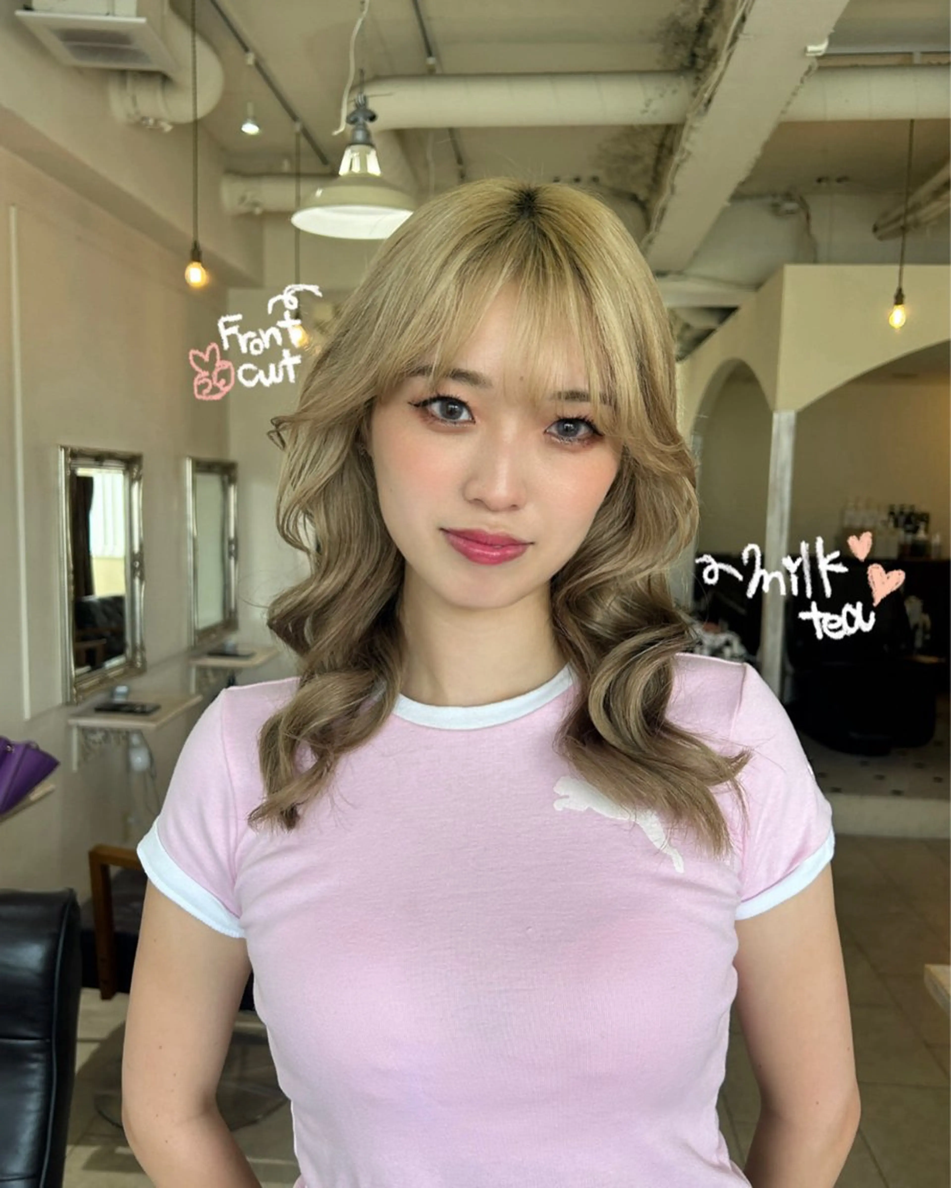 ロング Maho/海外 レイヤー/ハイトーンのヘアスタイル