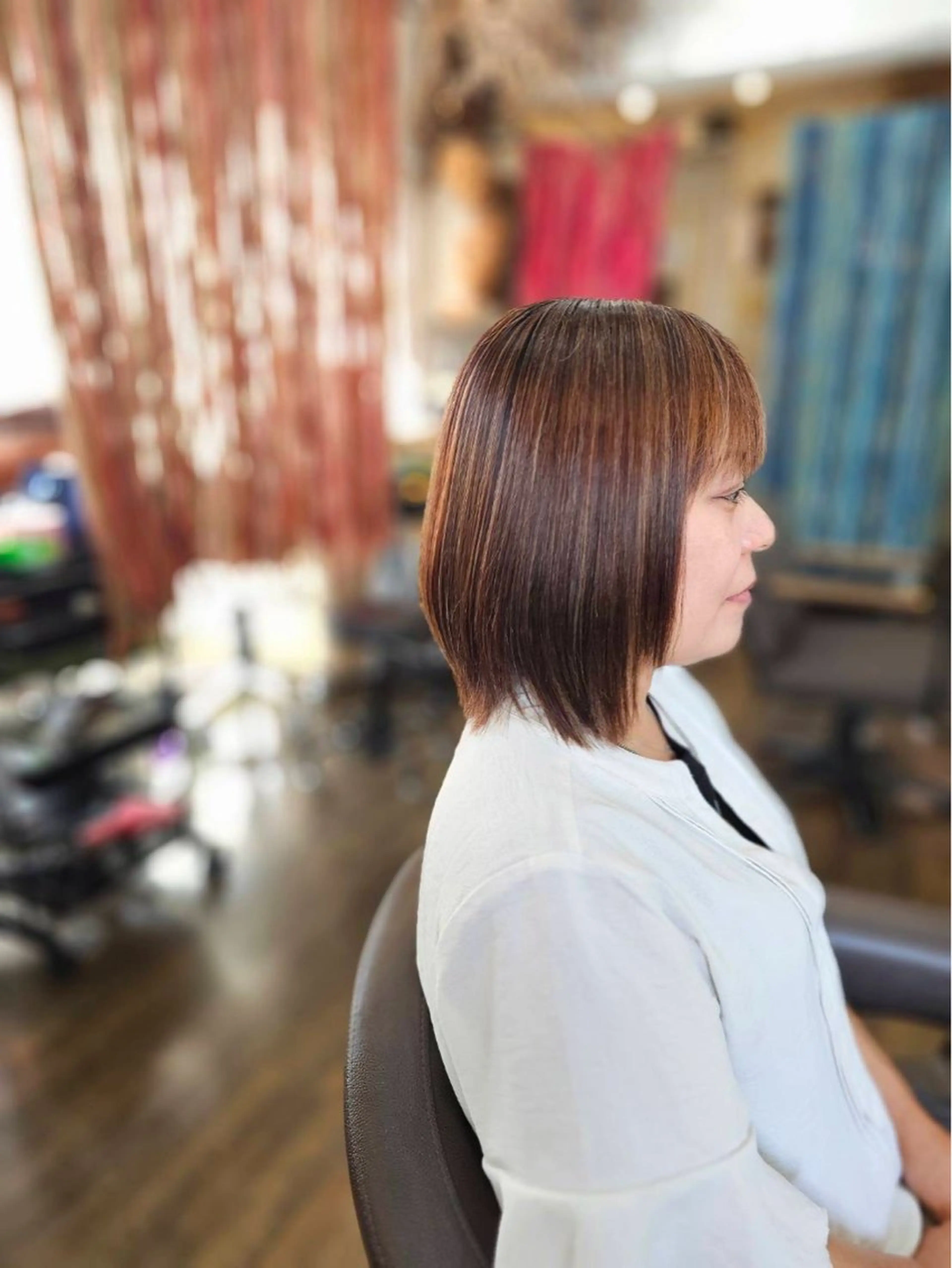 ミディアム ボブレイヤー ボブ レイヤーカット 楽流頭ofhair mikuのヘアスタイル