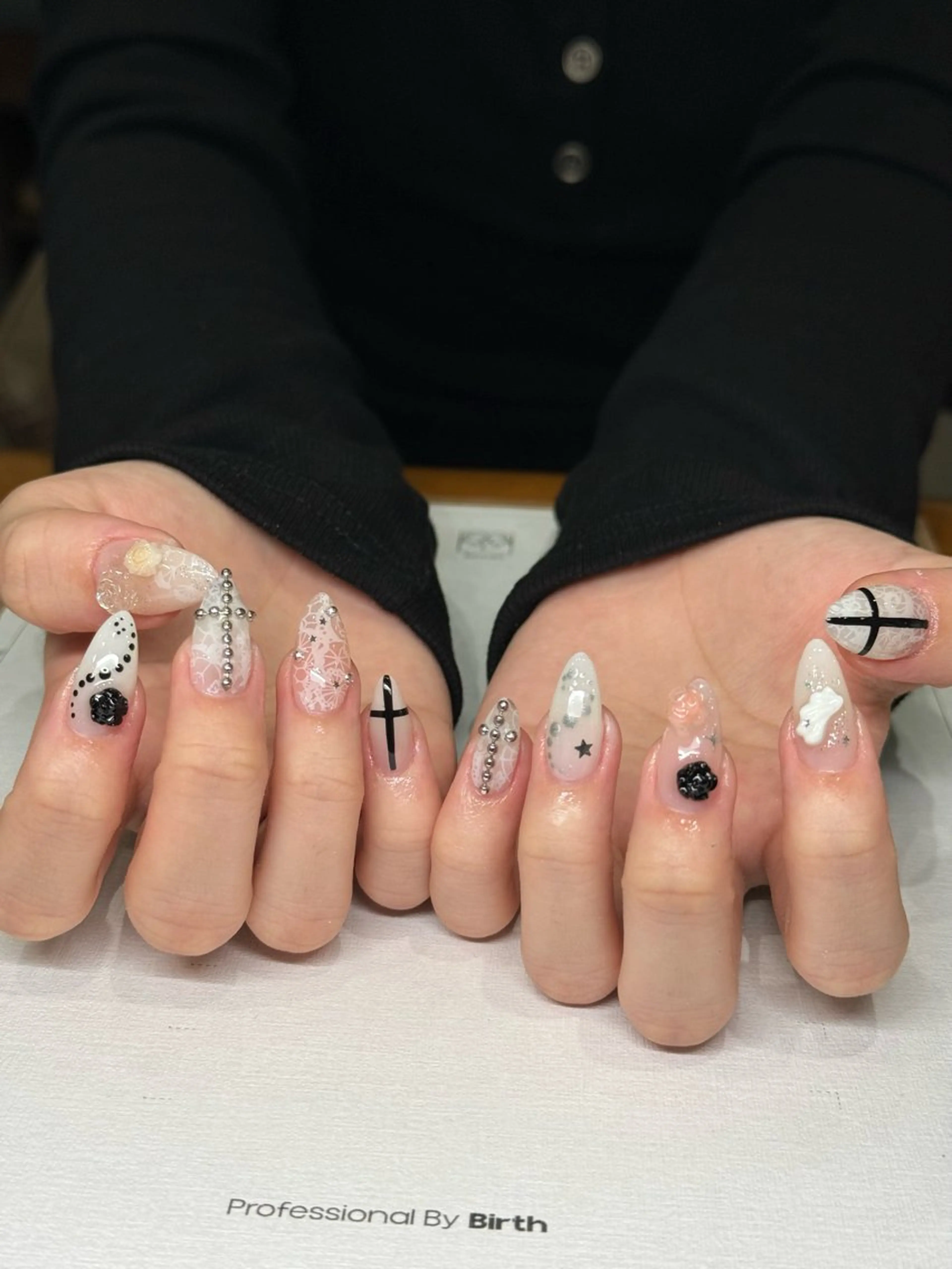 ネイル アニマル柄 ボルドー ブラウン フレンチネイル ゴールド ハンドネイル MILO 168 池袋のネイルデザイン