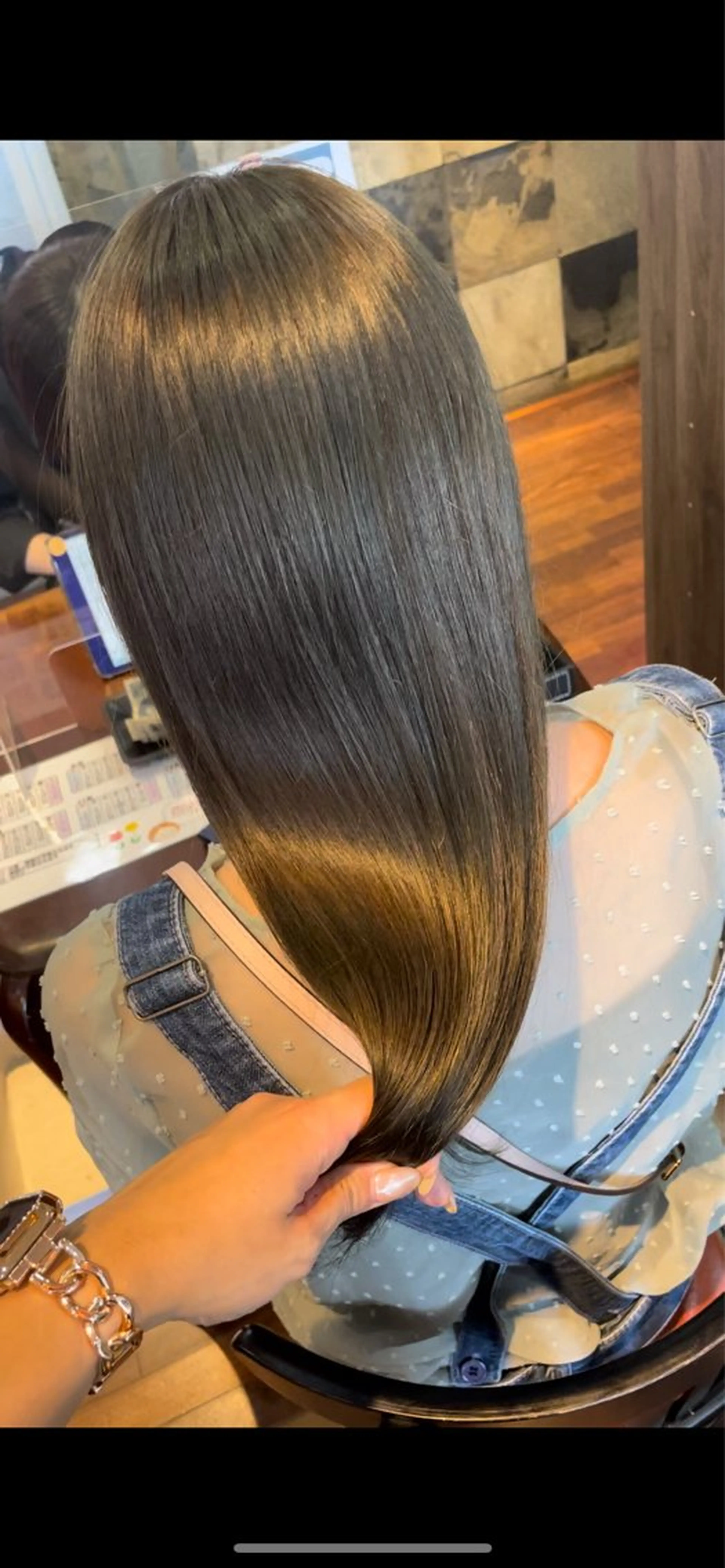 ロング カラー トリートメント 福見 美保のヘアスタイル