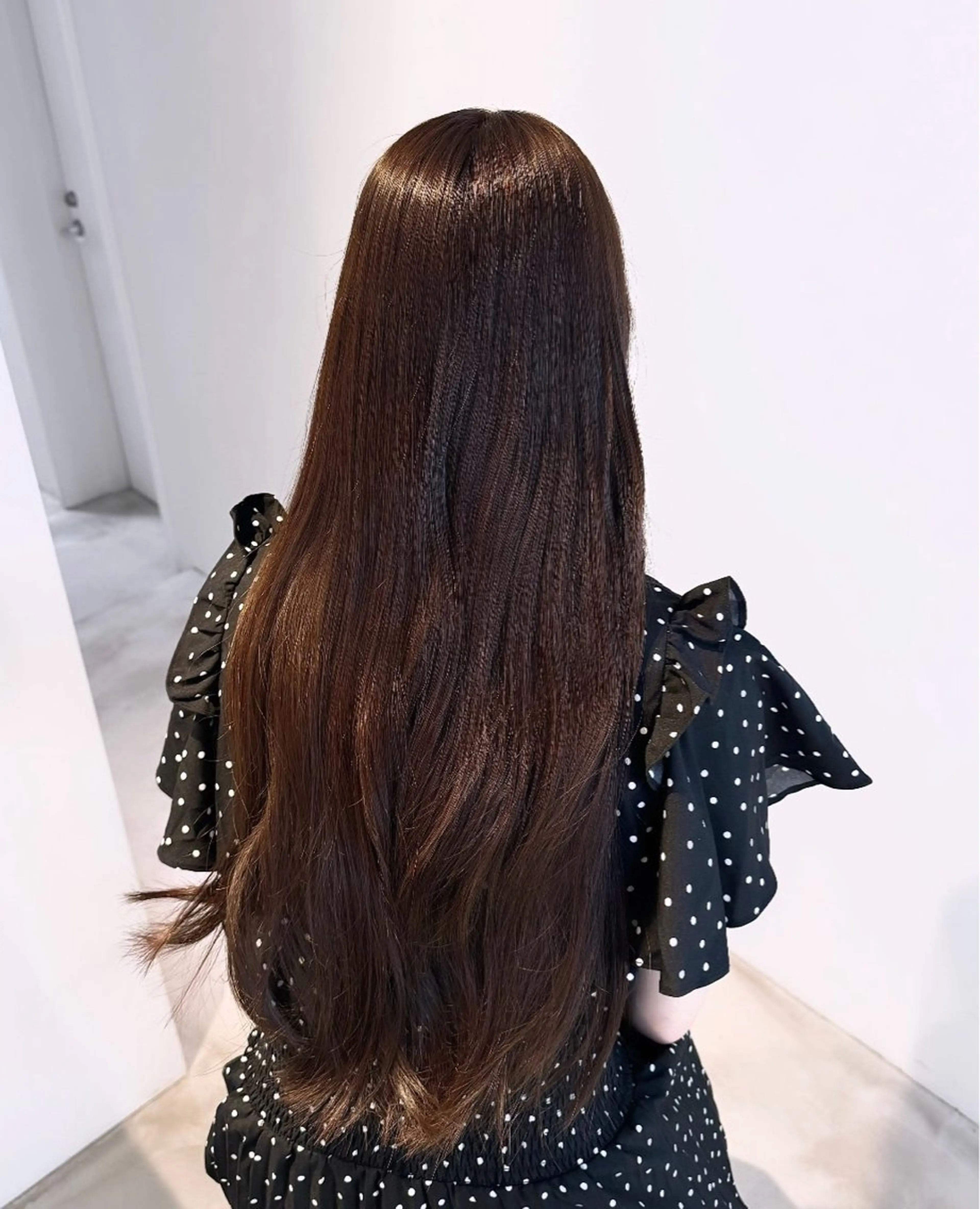 ロング カラー 艶感ワンホン color✨のヘアスタイル