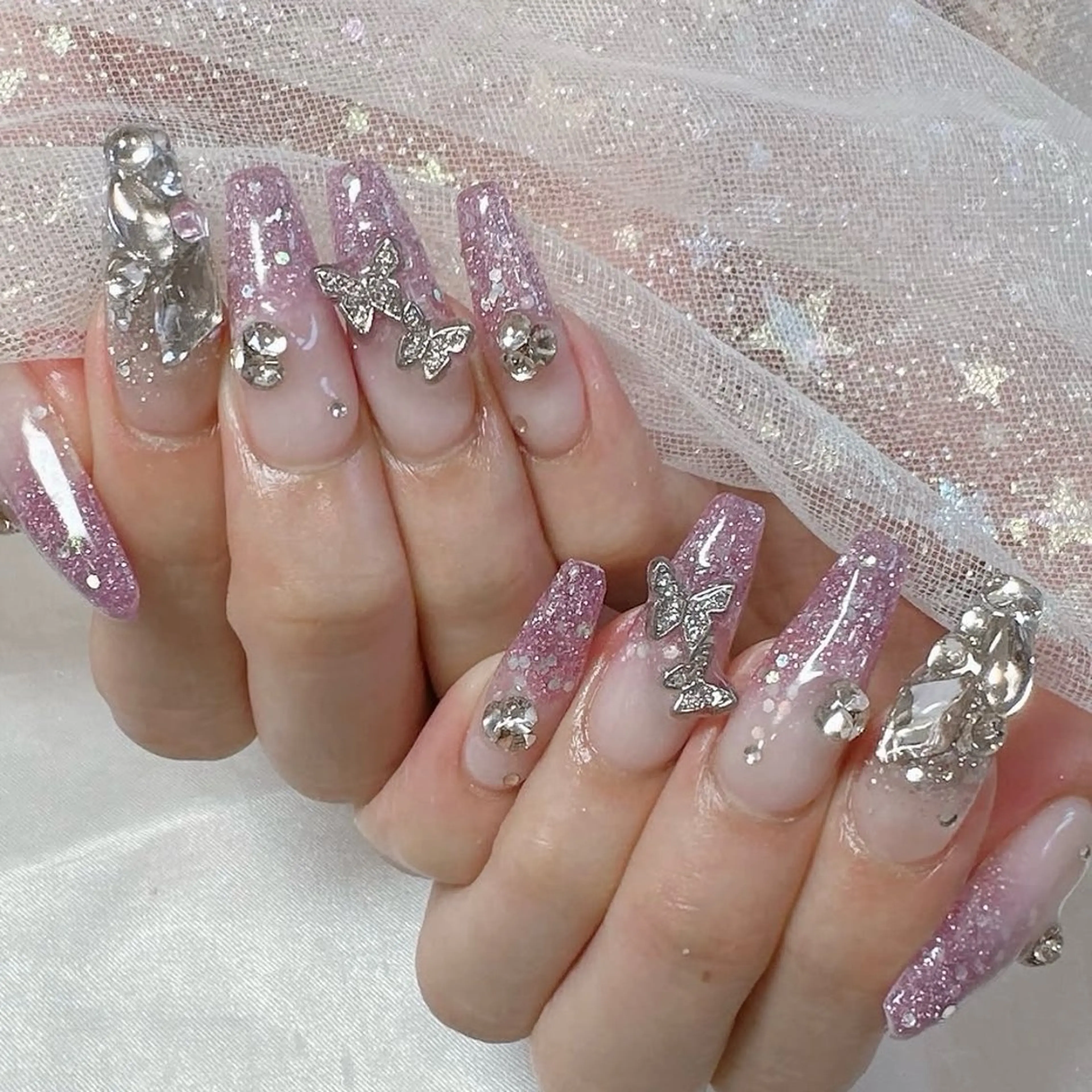 メンズ ネイル アートネイル フレンチネイル ジェルネイル キラキラネイル パラジェル ハンドネイル Bloom スカルプ専門店のネイルデザイン