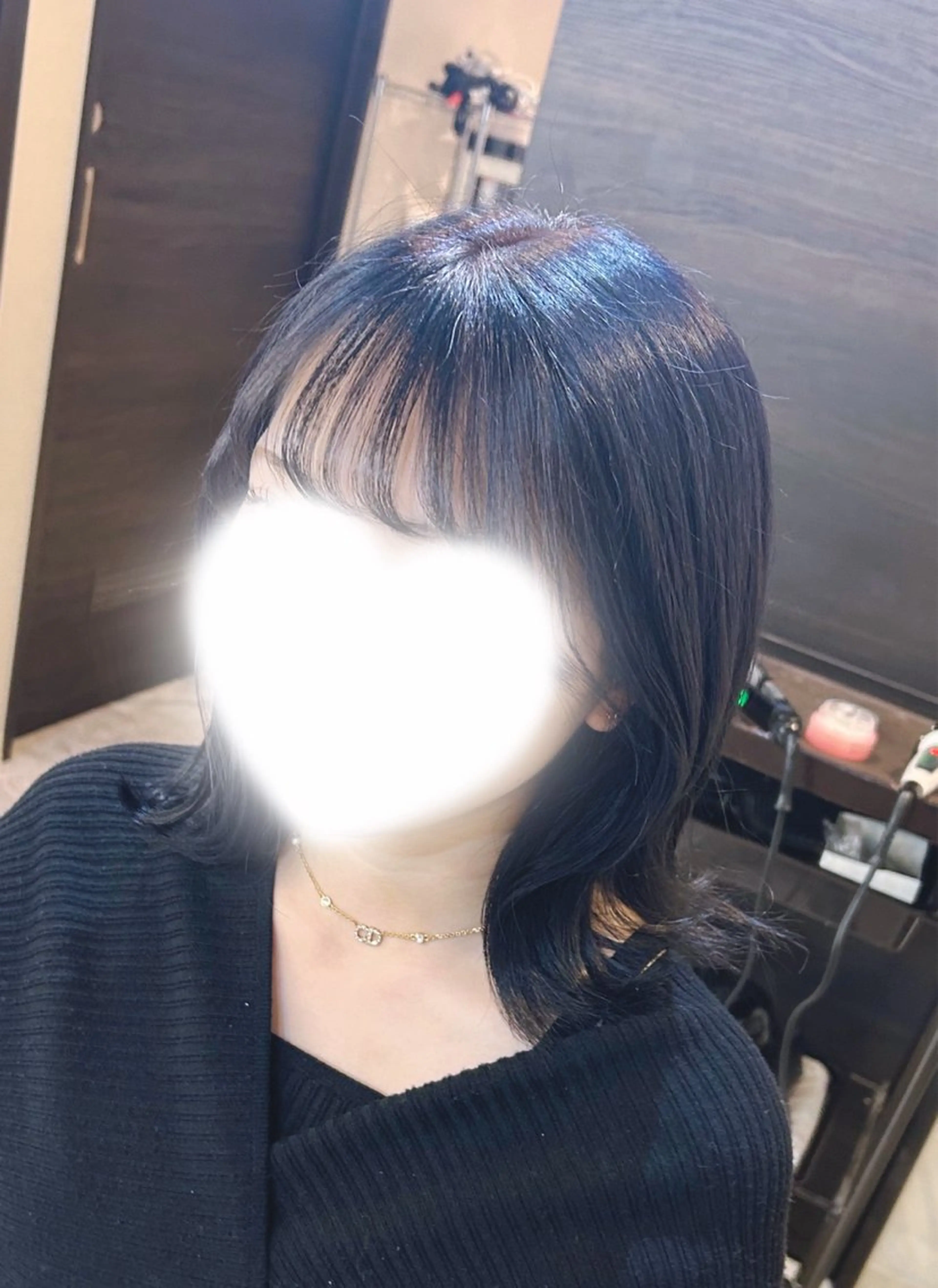 ミディアム ヘアカラー 荻野 ひなのヘアスタイル