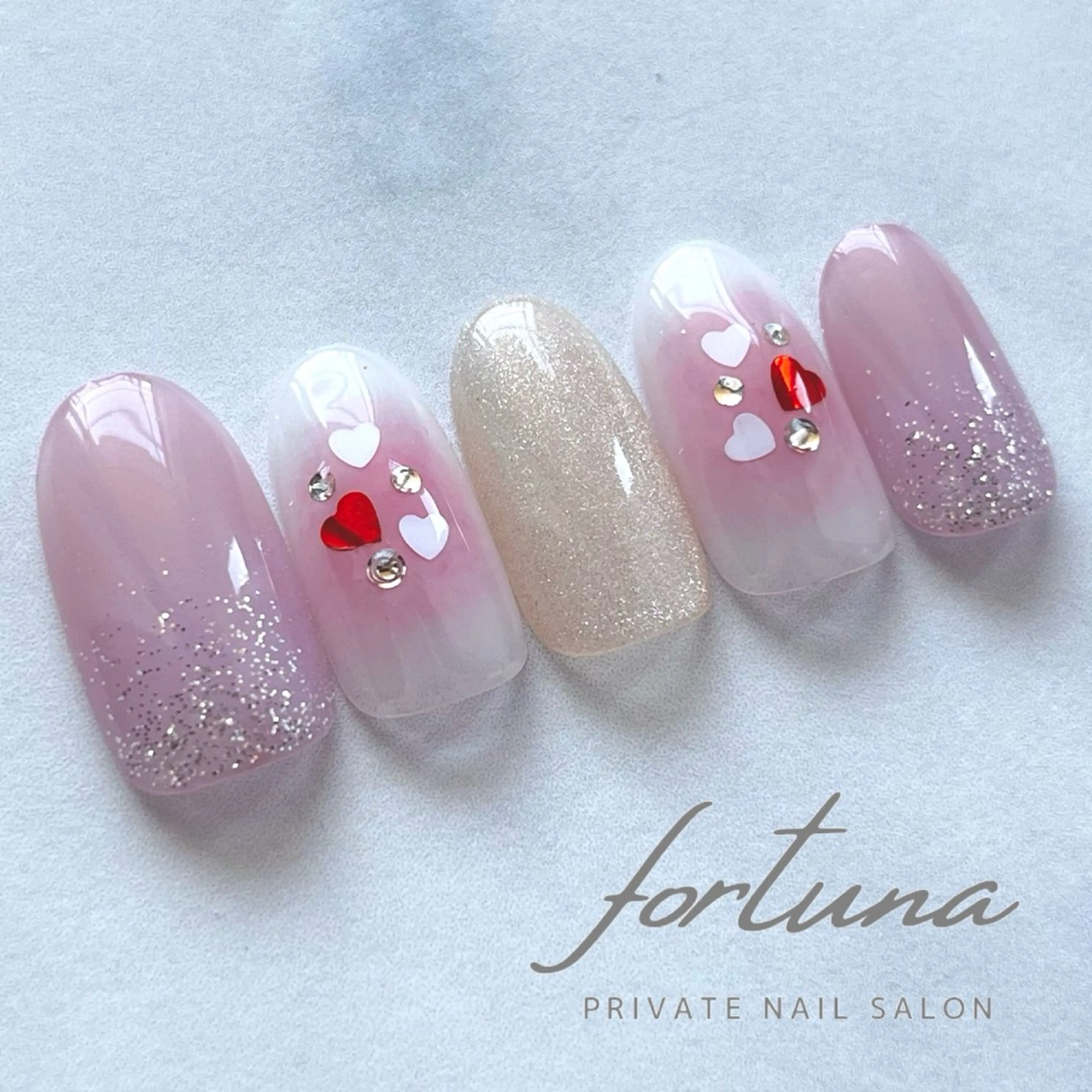 ネイル チークネイル ジェルネイル ハート パラジェル バレンタイン ハンドネイル fortuna 武藤裕美のネイルデザイン