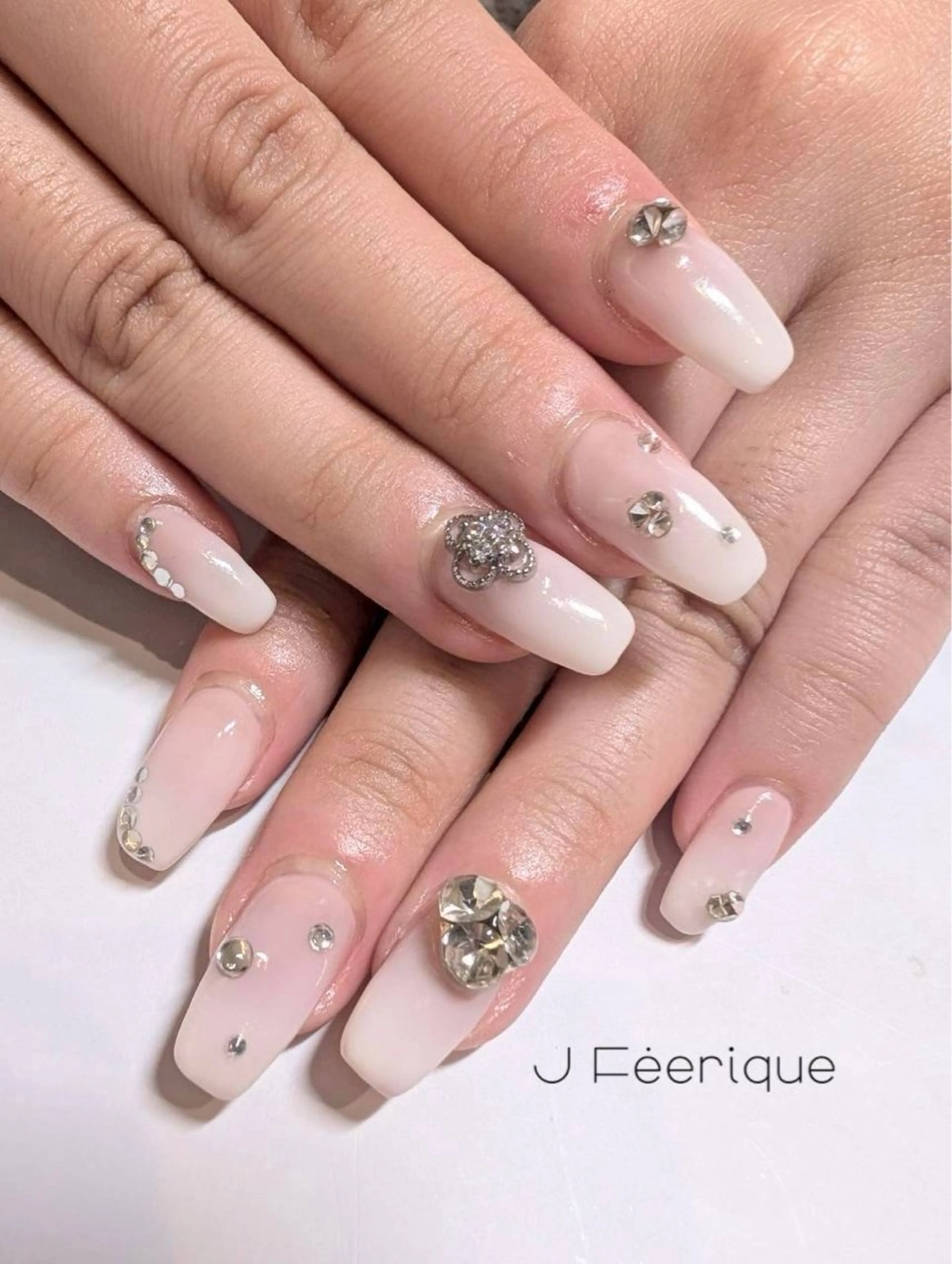 ネイル J Feerique ネイル/南森町のネイルデザイン