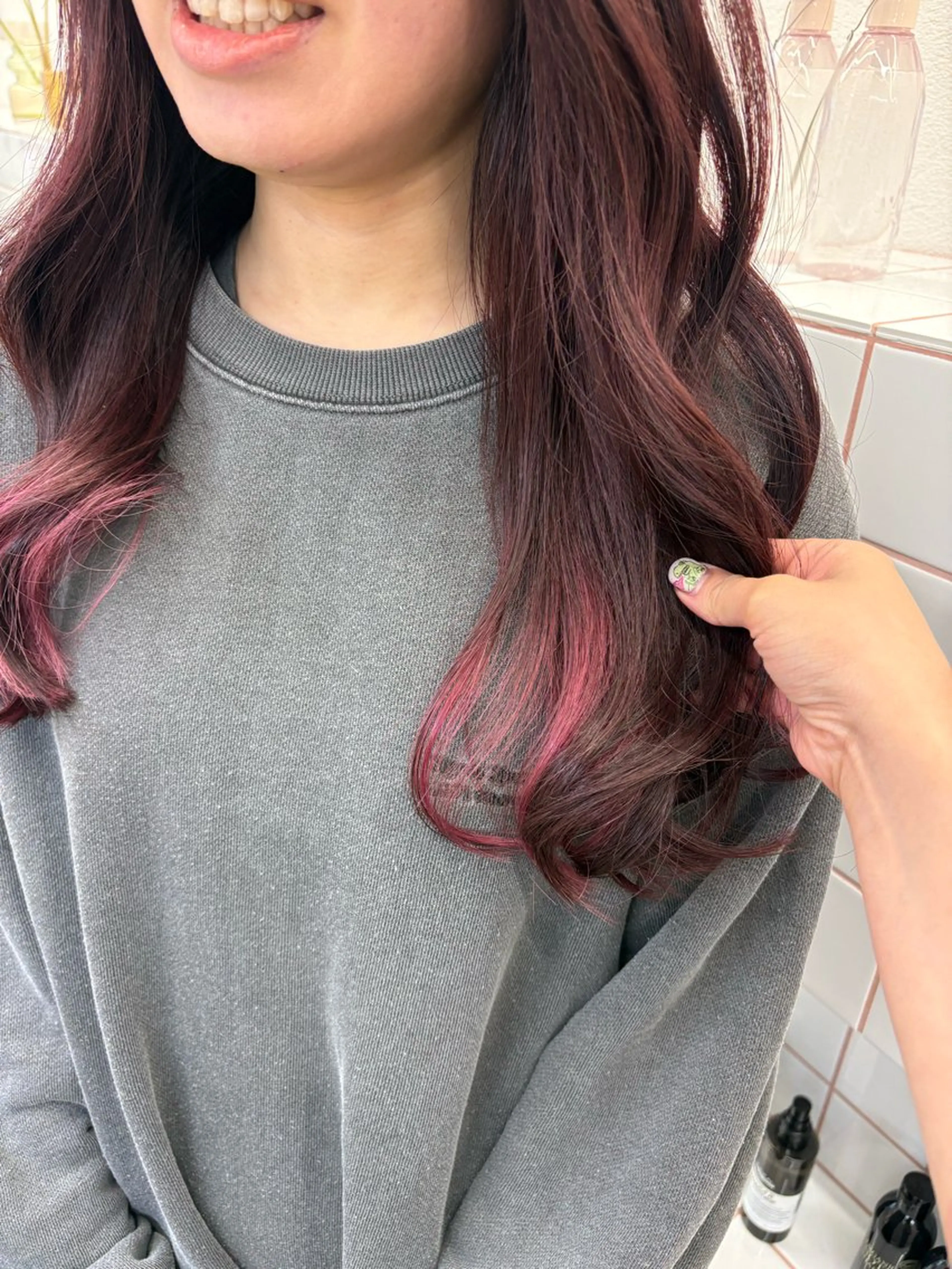 ロング カラー ピンクカラー NIKO/名古屋/ 伏見/花屋併設のヘアスタイル