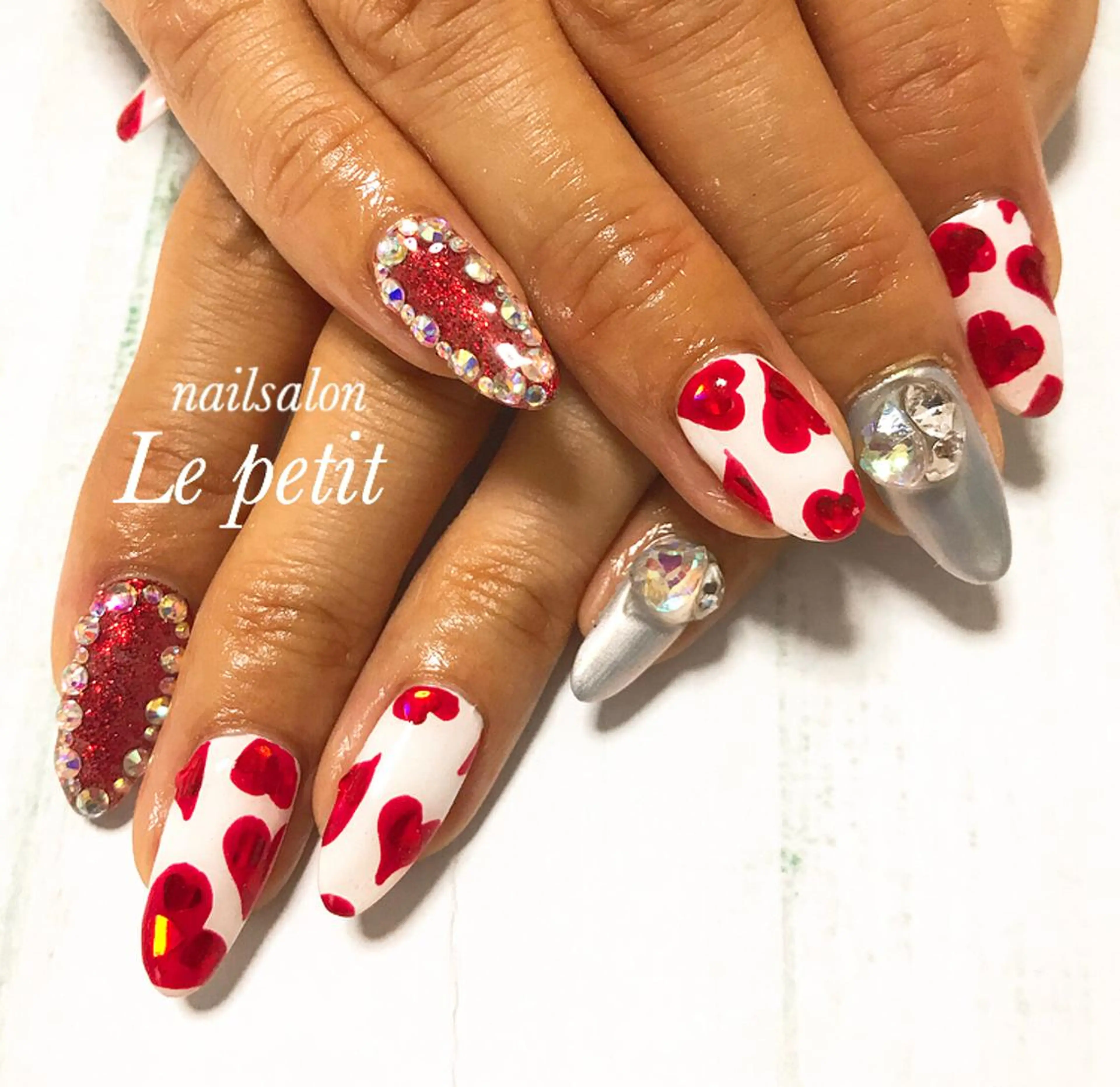 ネイル 石野 広佳のネイルデザイン