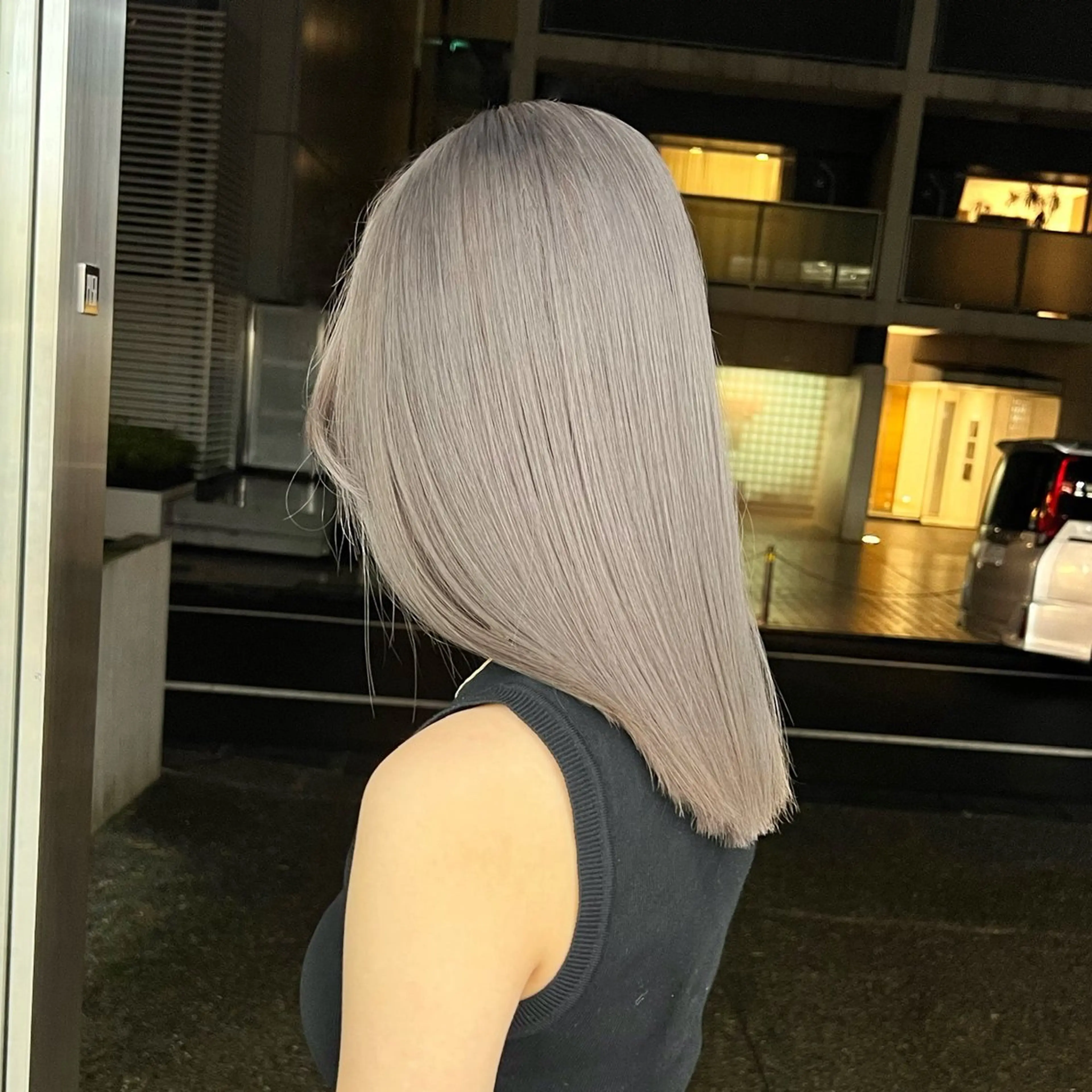 セミロング カラー グレージュ カット ヘアカラー ムラ修正💎 艶髪ハイトーン💎のヘアスタイル