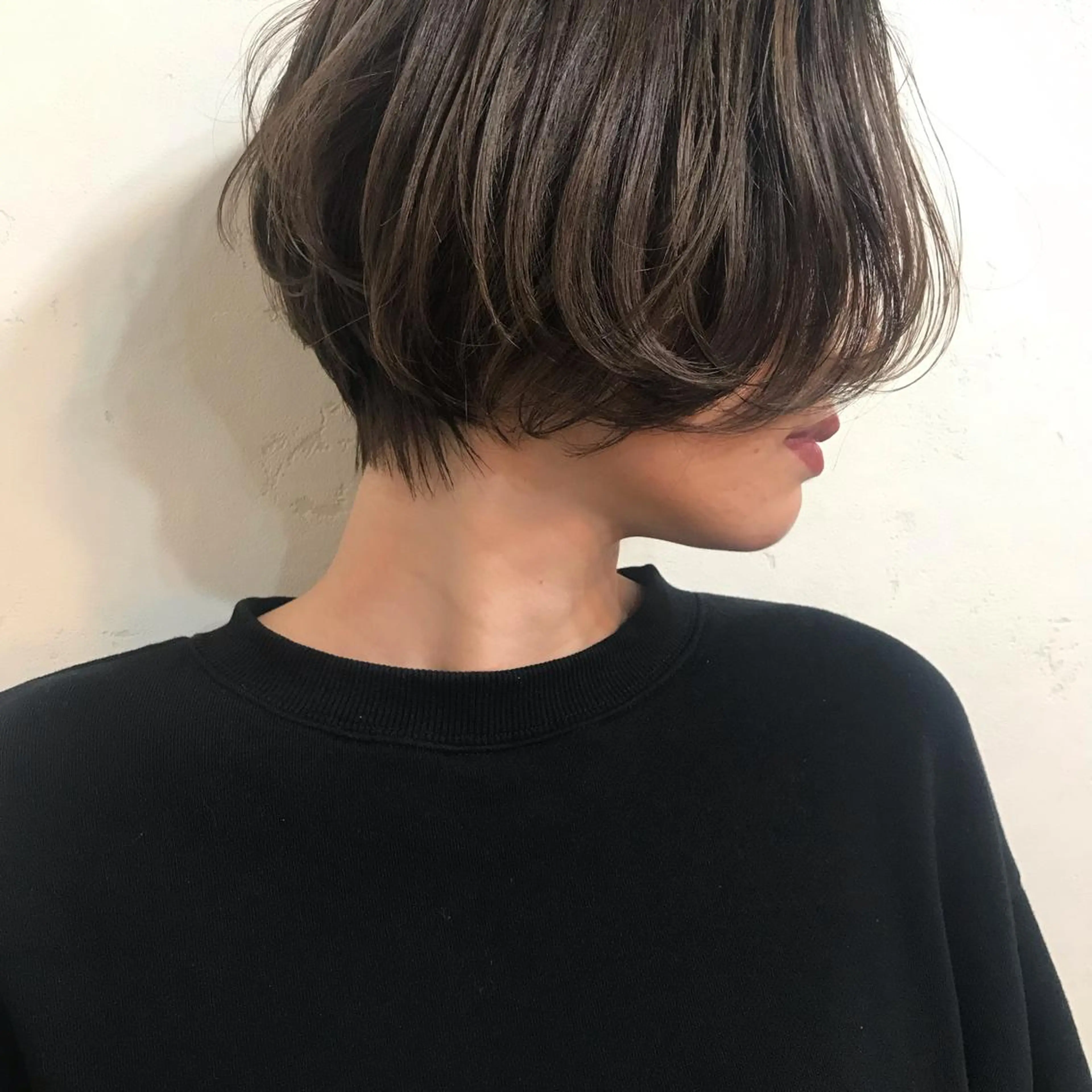 ショート illfrere　イルフレール所属・柳原 実央のヘアスタイル