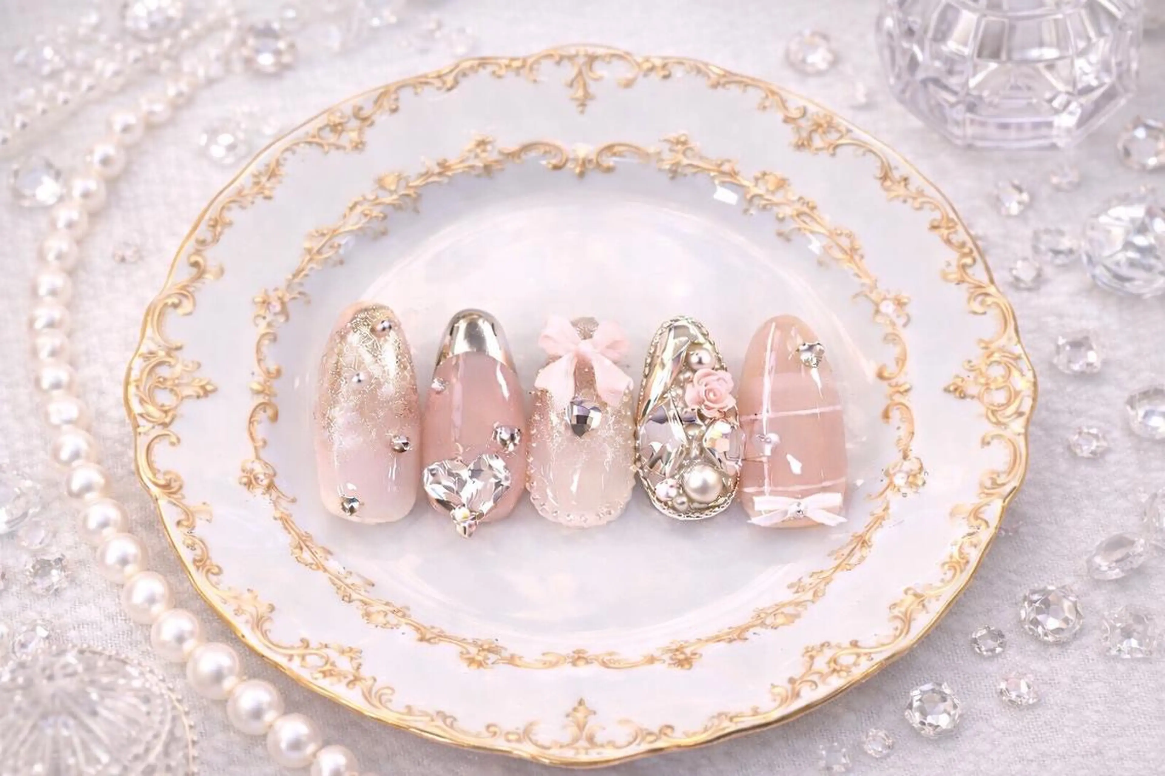 ネイル 南森町rebest 💅nailのネイルデザイン