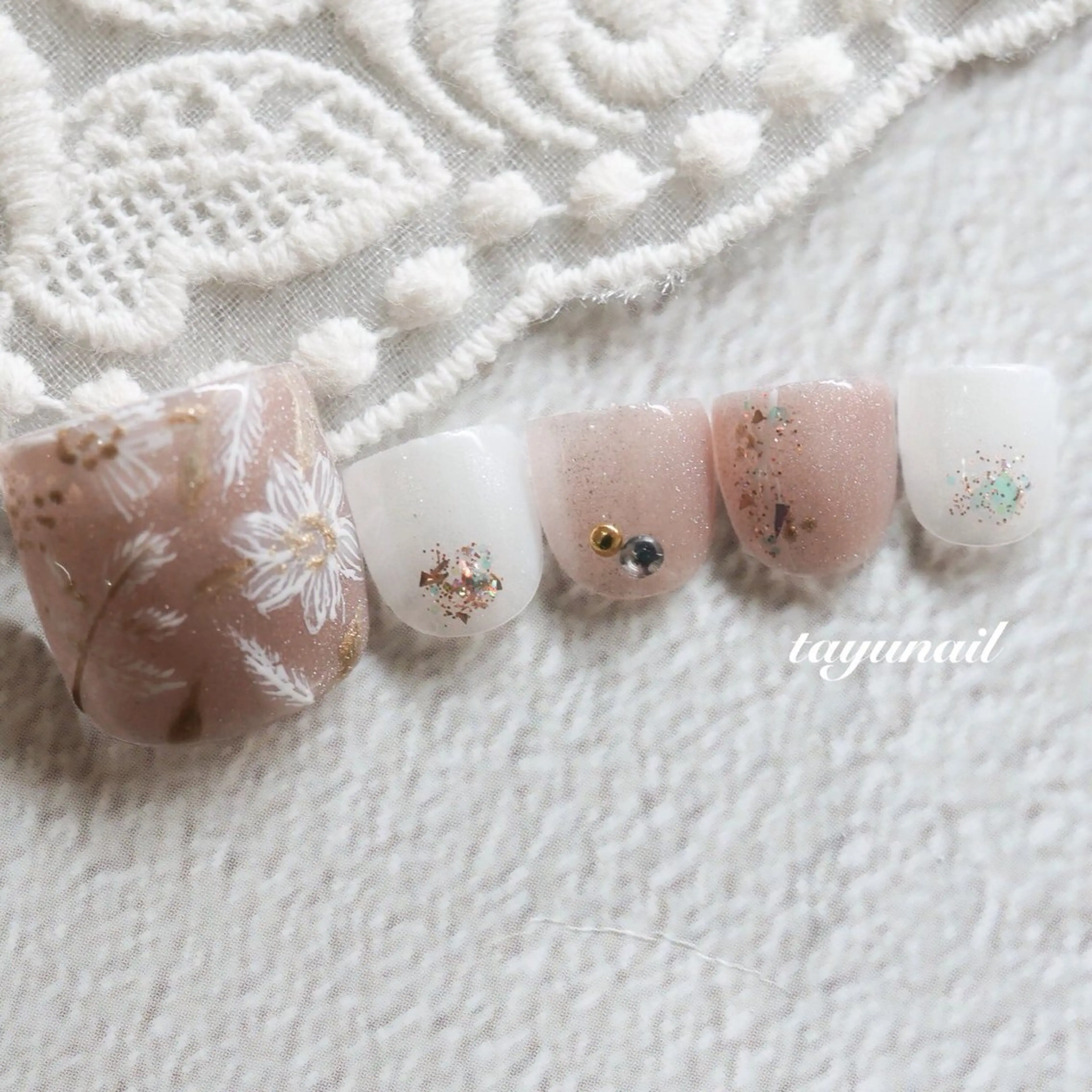 ネイル アートネイル ジェルネイル パラジェル フットネイル ネイルサロン・ネイルスクール　たゆnail所属・ネイルサロン 【たゆnail】のネイルデザイン