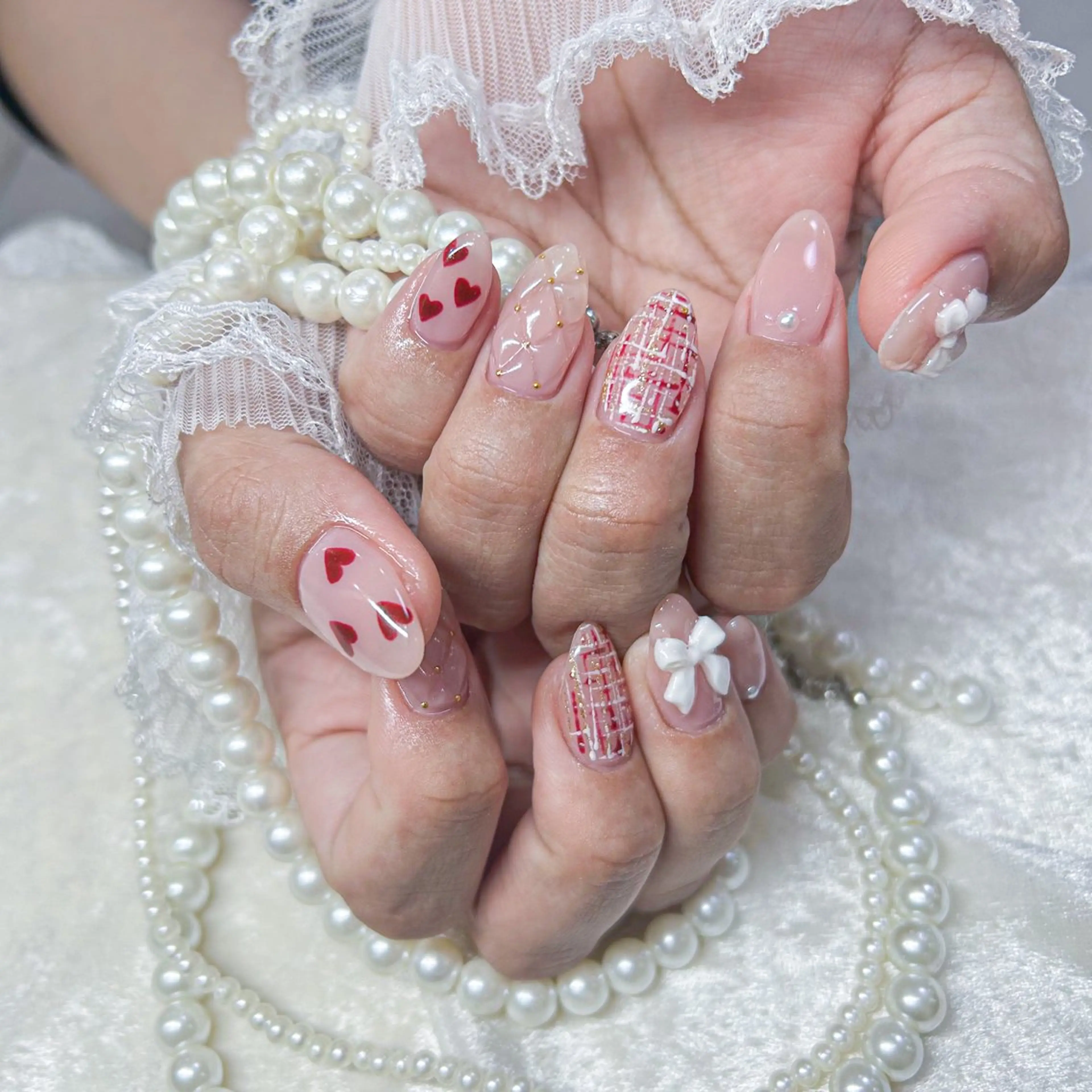 ネイル アートネイル 長さ出し フットネイル 韓国ネイル マグネットネイル ハンドネイル Minami 🍓のネイルデザイン