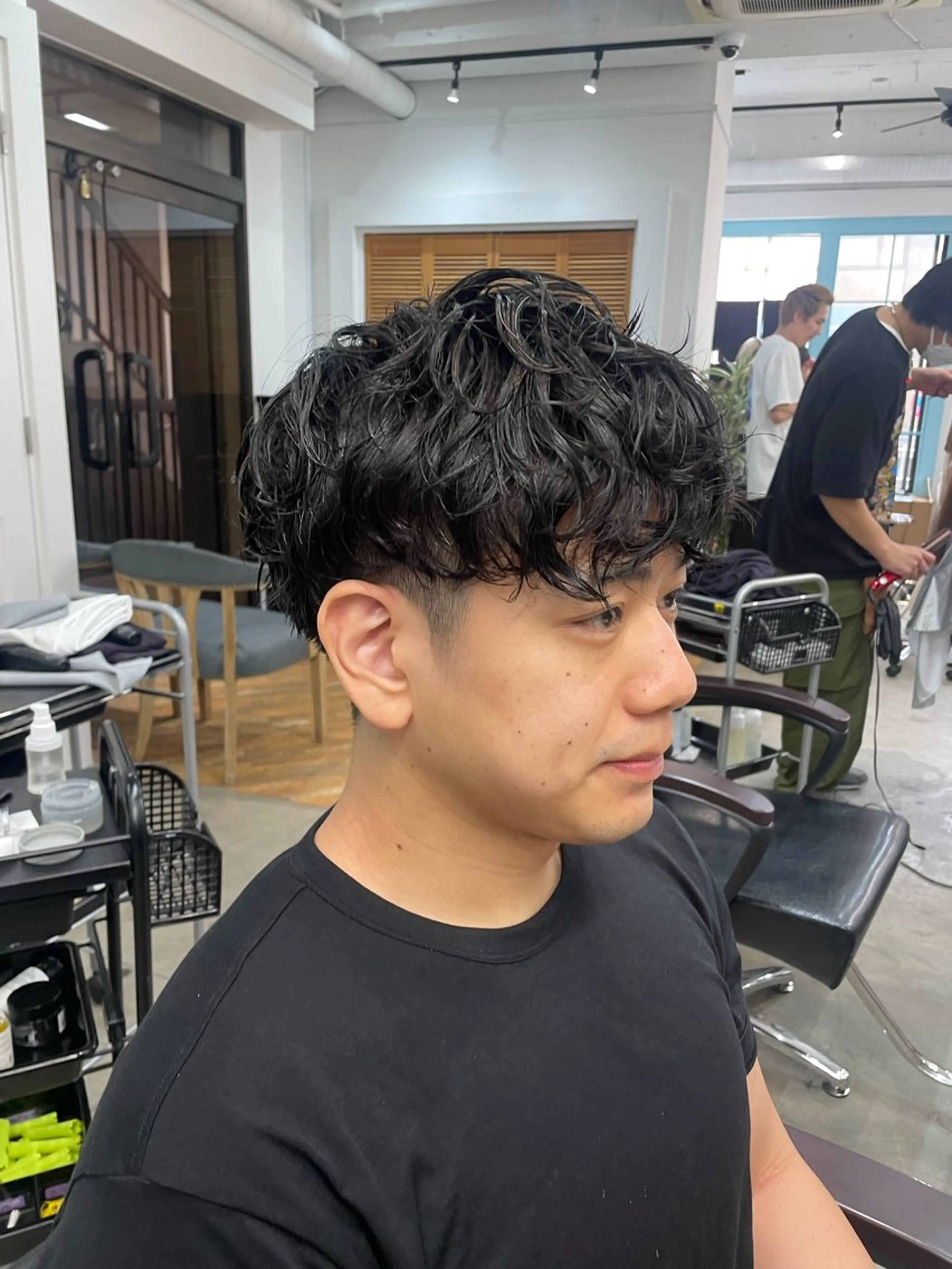 パーマ メンズ メンズパーマ ニュアンスパーマ RIN／韓国ヘア レイヤーカットのヘアスタイル