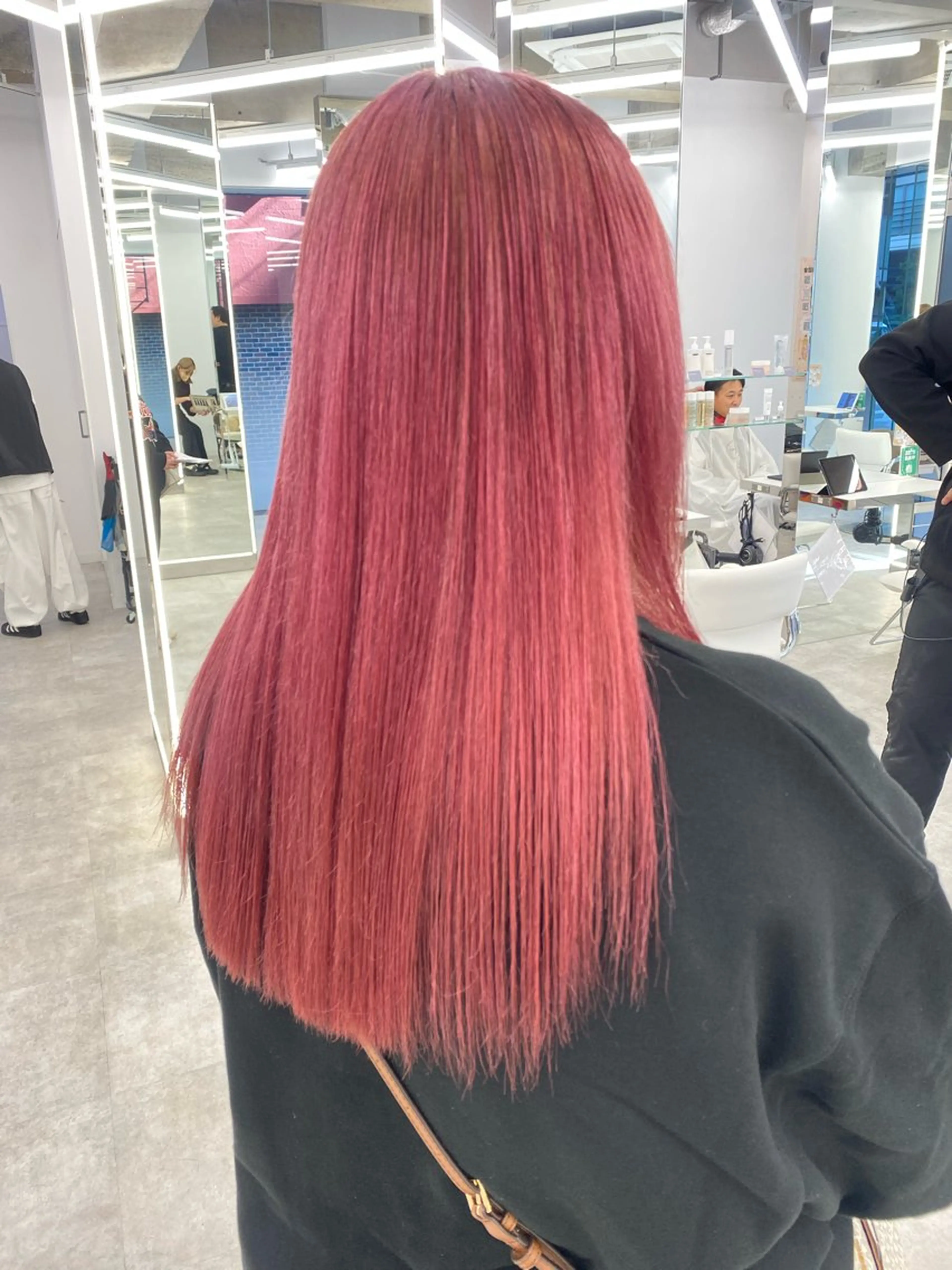 ロング カラー カット ヘアカラー トリートメント Brown 藤沢店のヘアスタイル