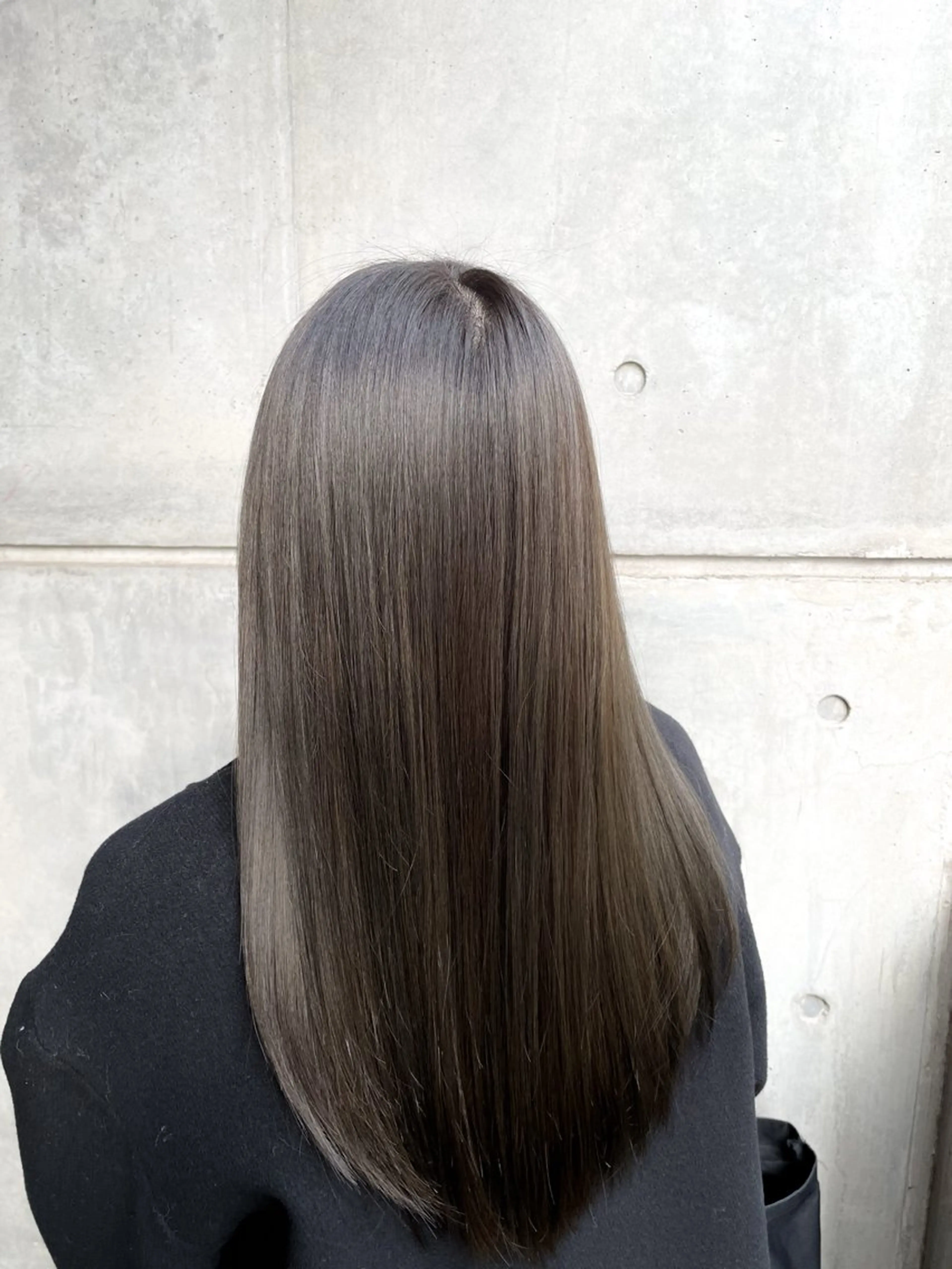 艶カラー+クイックトリートメントの写真