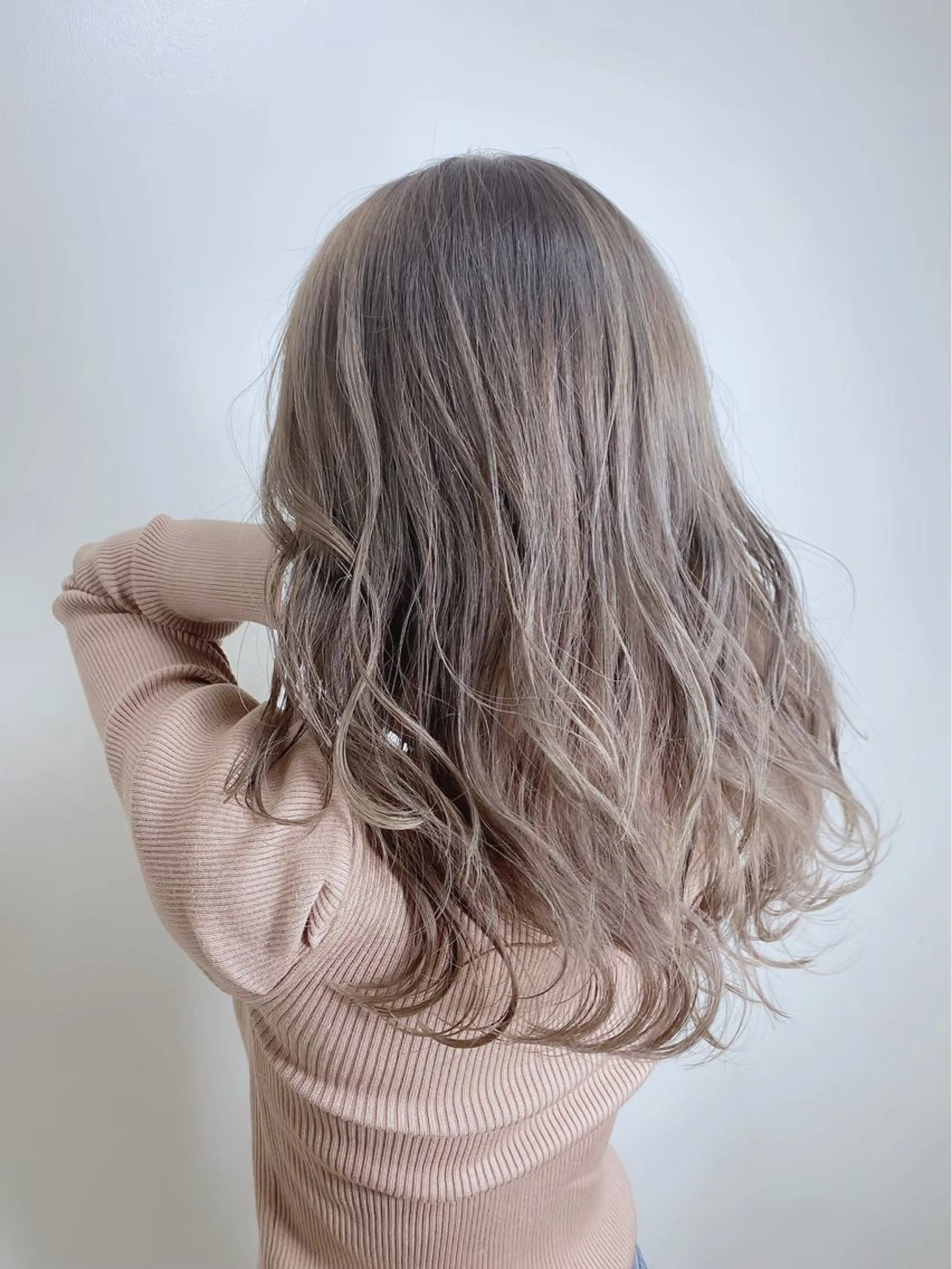 ロング カラー 透明感カラー🫧＆ レイヤー🕊古川のヘアスタイル