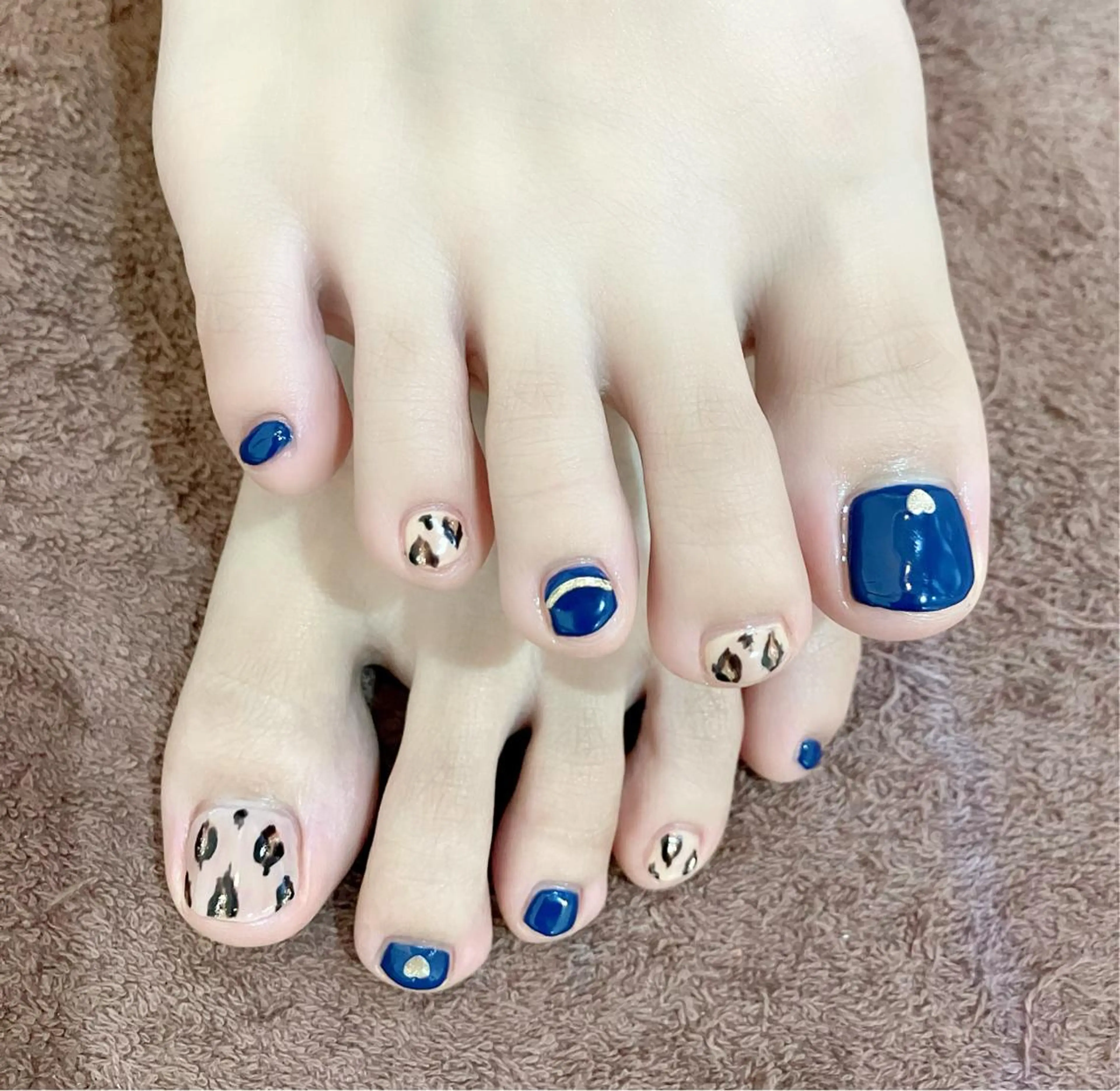 ネイル 🍒当日もOK🍒 𝑳𝑼𝑵𝑨花井のネイルデザイン