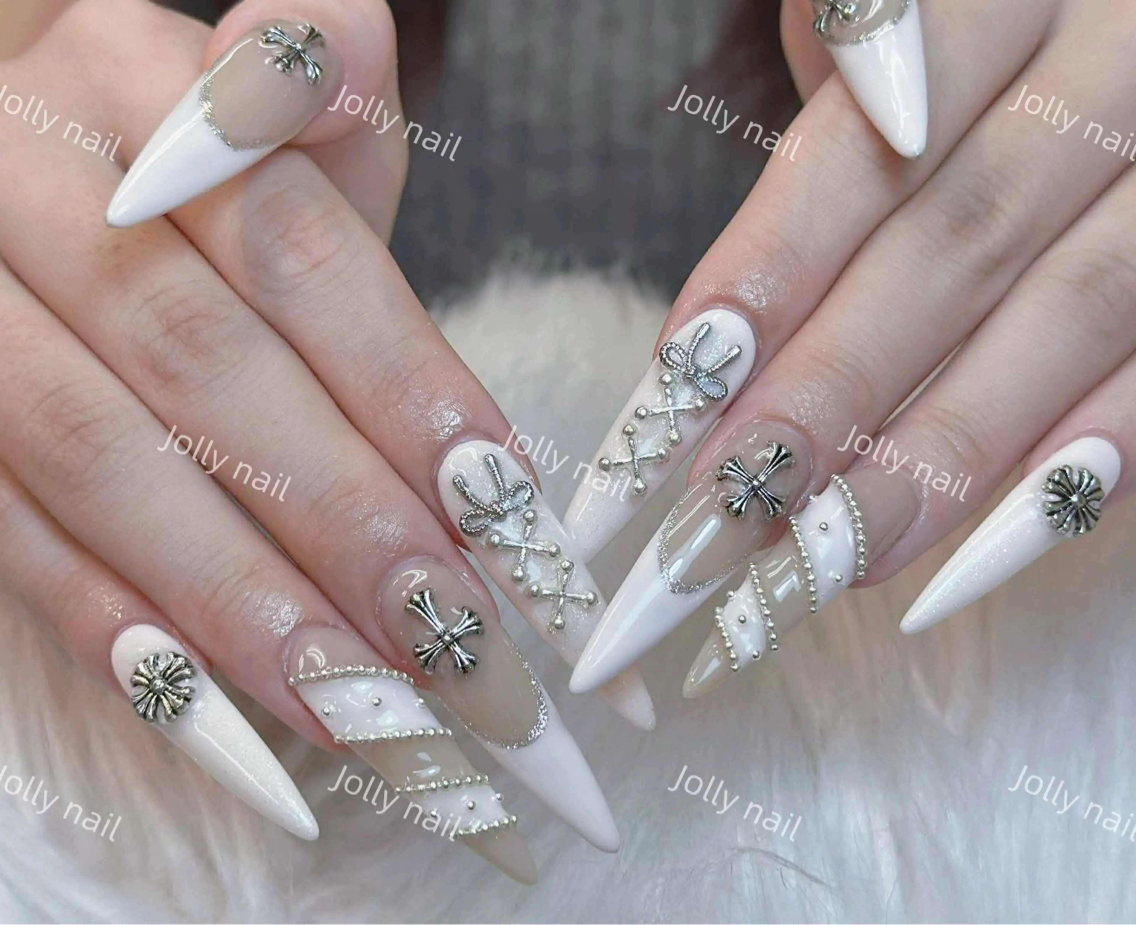 ネイル Jolly Nail Salon ジェル＆長さ出し専門所属・ア ヤのネイルデザイン