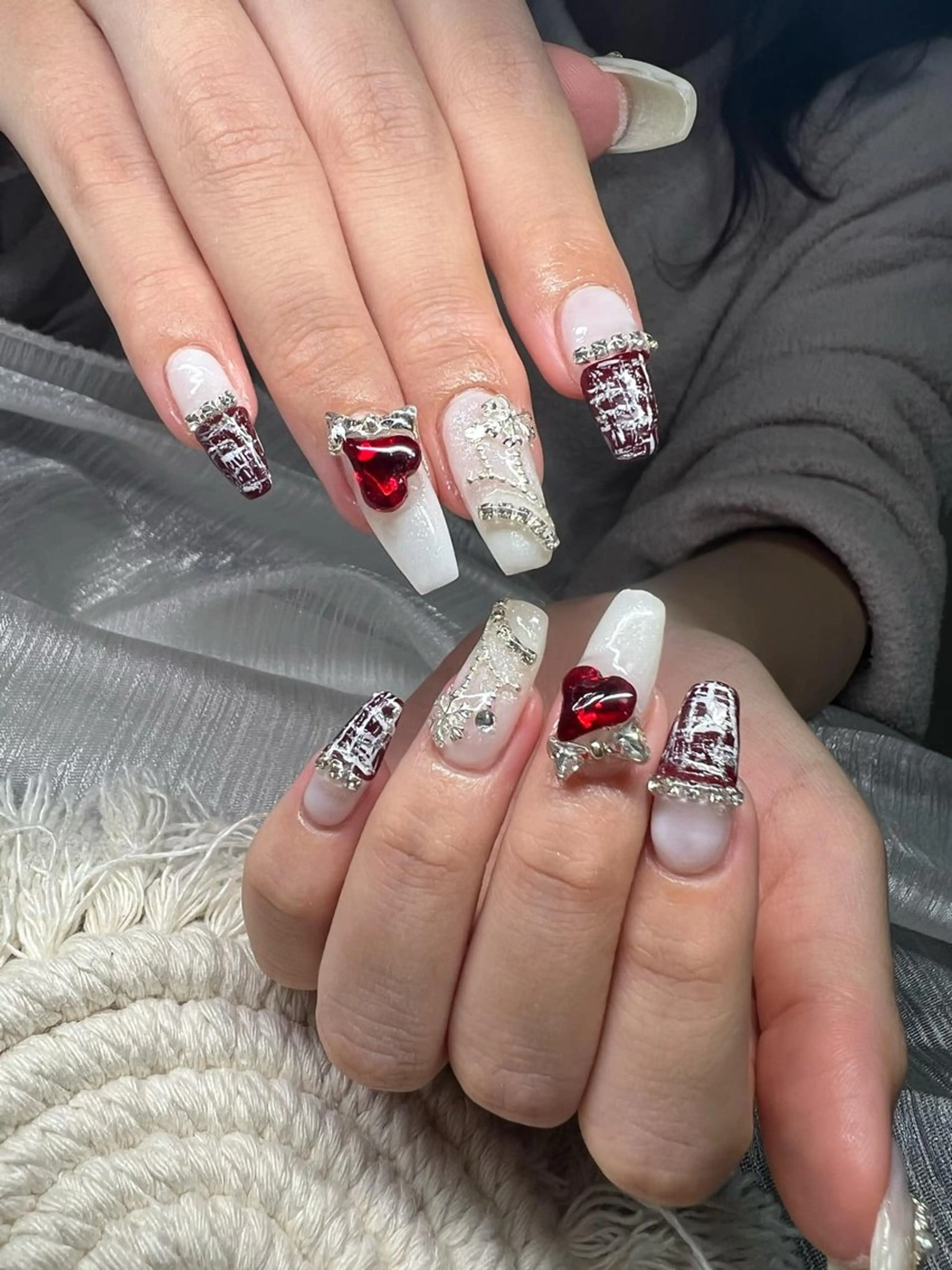 ネイル オーロラネイル チークネイル 長さ出し フットネイル フレンチネイル Lee Nails チップ長さだし専門店のネイルデザイン