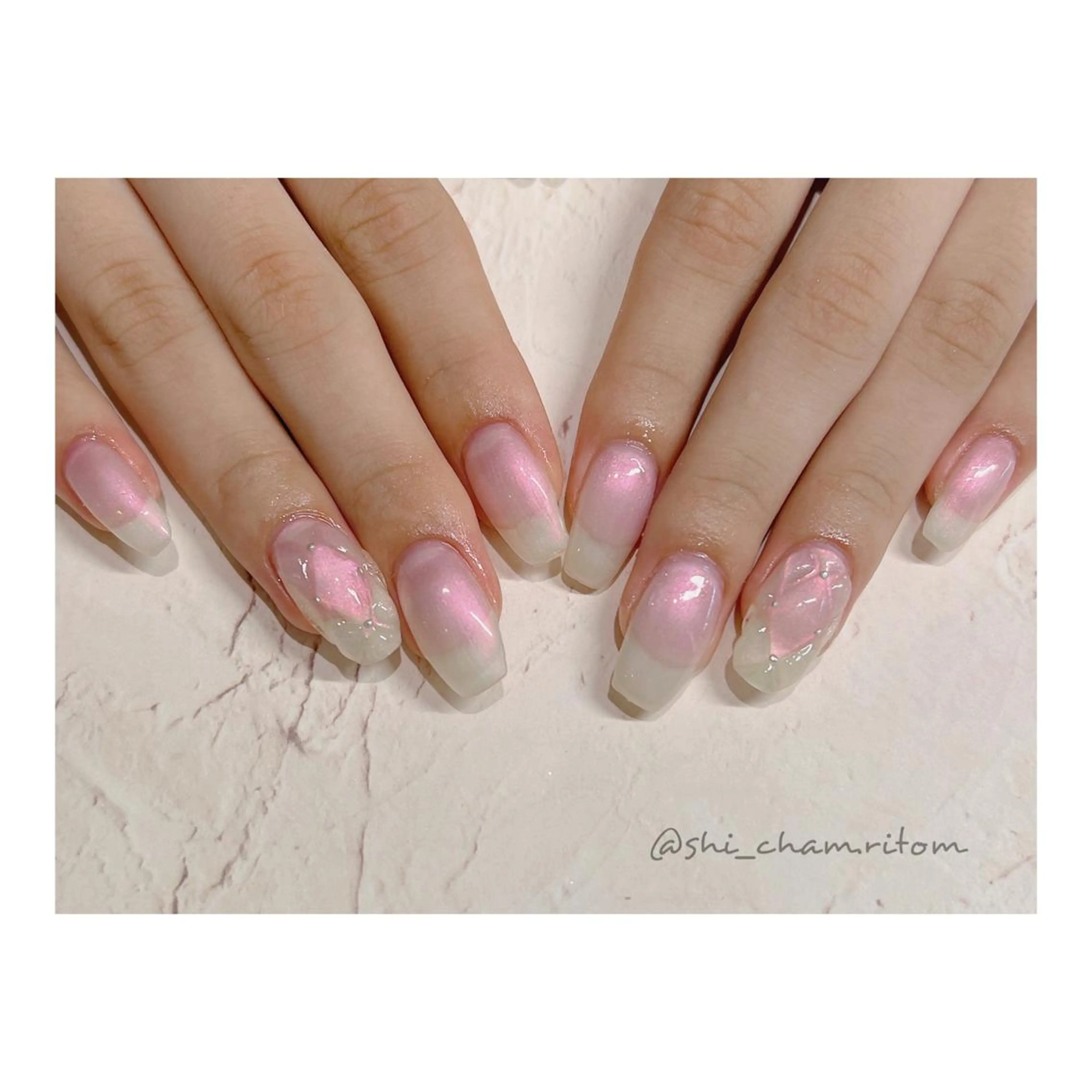ネイル ritom.nail所属・nailist shioriのネイルデザイン