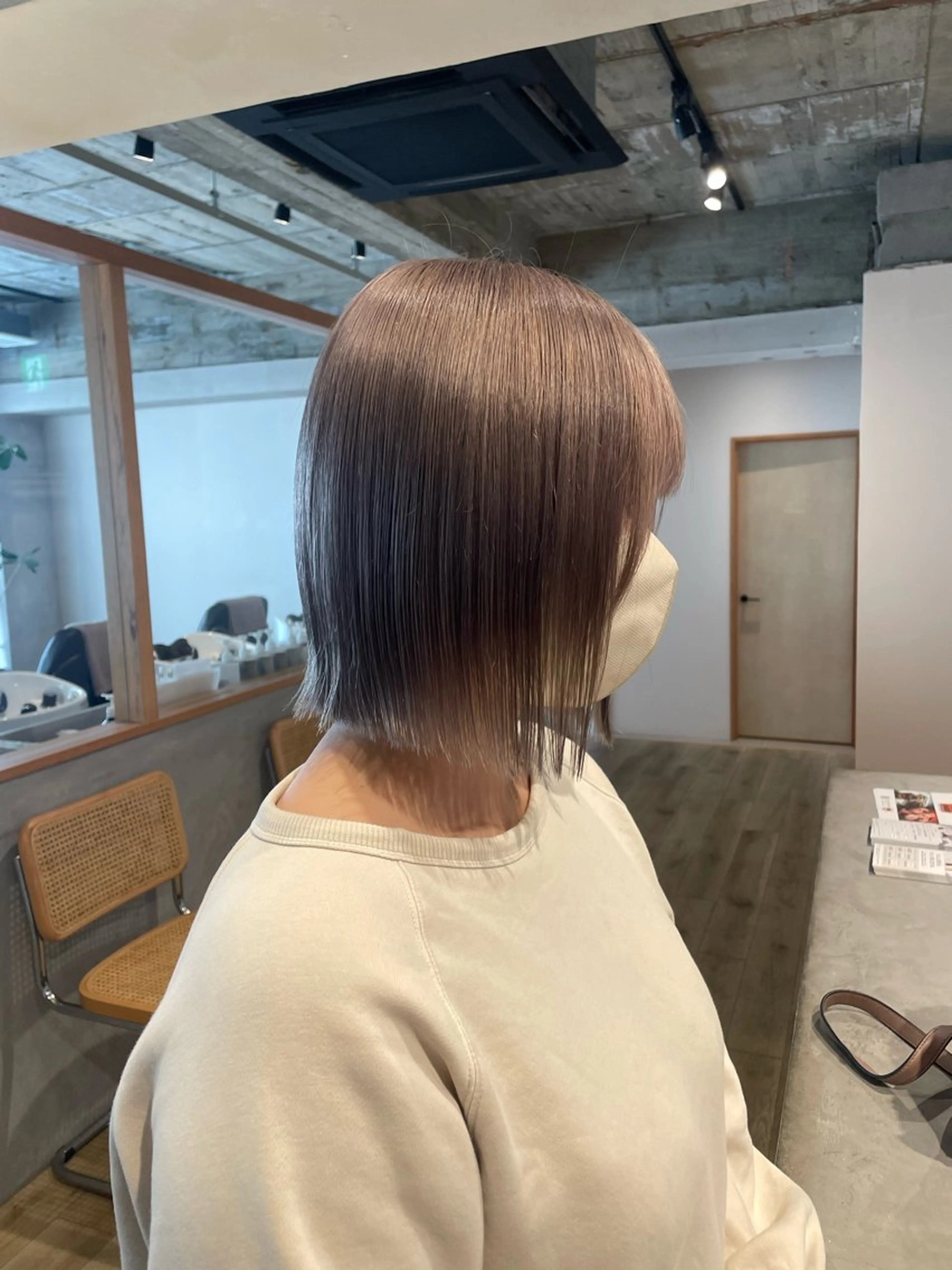 カラー グレージュ ヘアカラー まとい  ︎︎のヘアスタイル