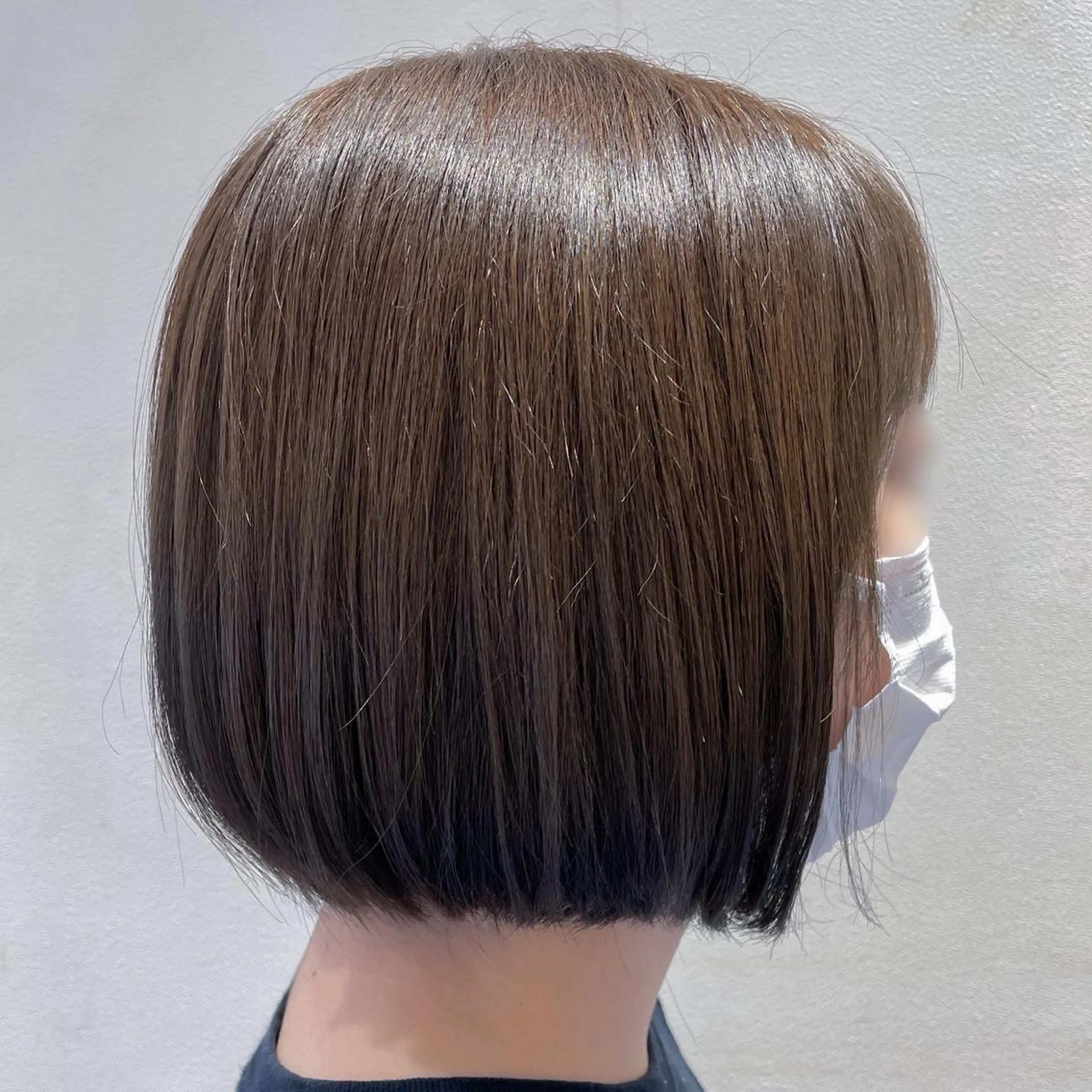 ショート カラー ボブ カット ヘアカラー トリートメント 伊藤 未来のヘアスタイル