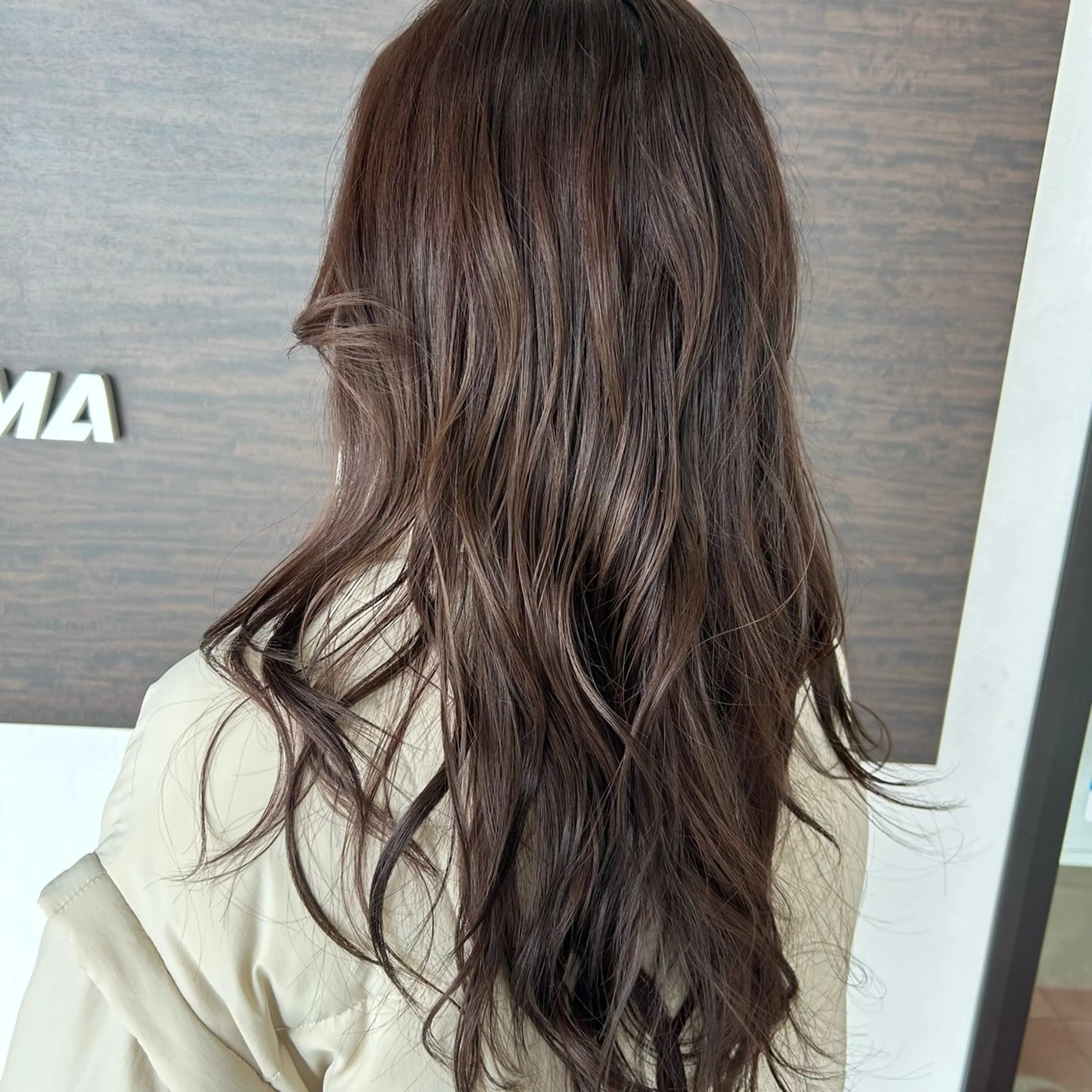 カット＋カラー(ブリーチなし)＋トリートメントの写真