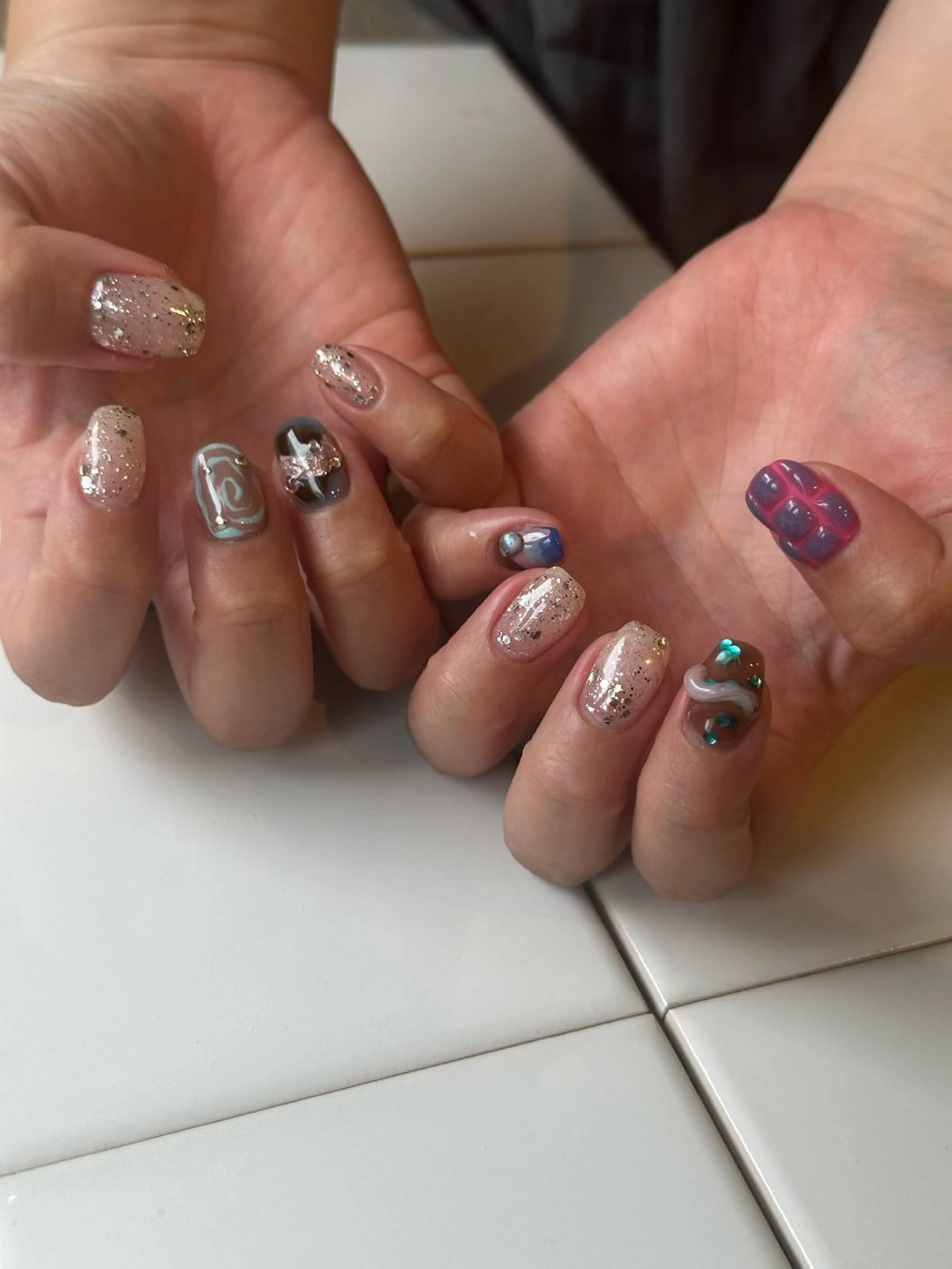 ネイル ニュアンスネイル ハンドネイル Natsuko 🐥のネイルデザイン