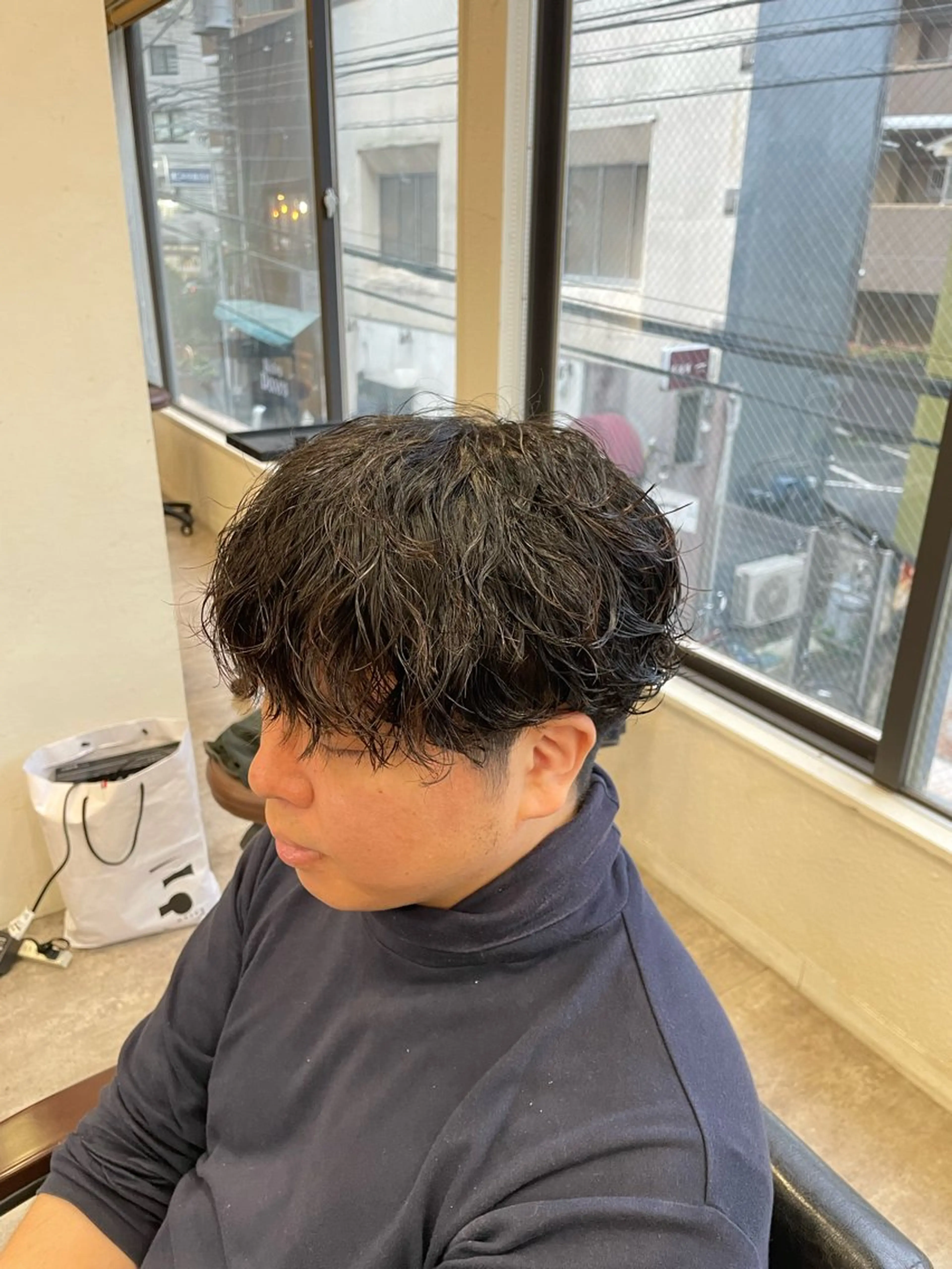 パーマ メンズ メンズパーマ スパイラルパーマ カット パーマ 🔵RIKU🟢 髪質改善/縮毛矯正のヘアスタイル