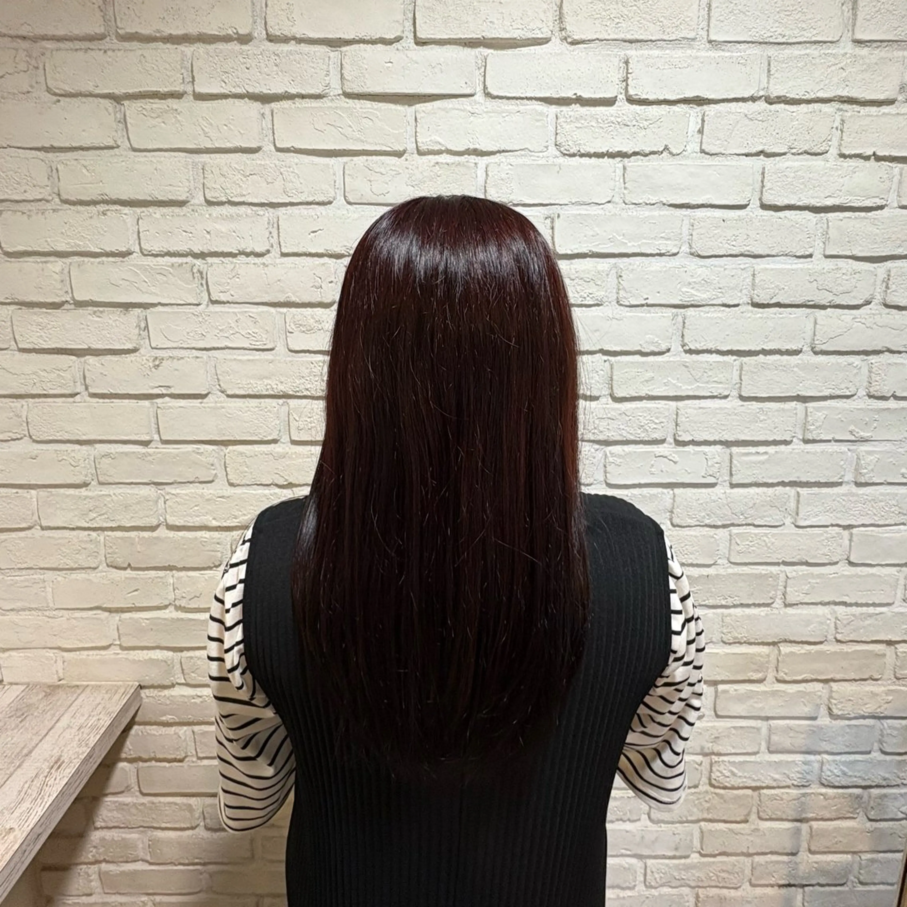 カラー 藤波 愛佳のヘアスタイル