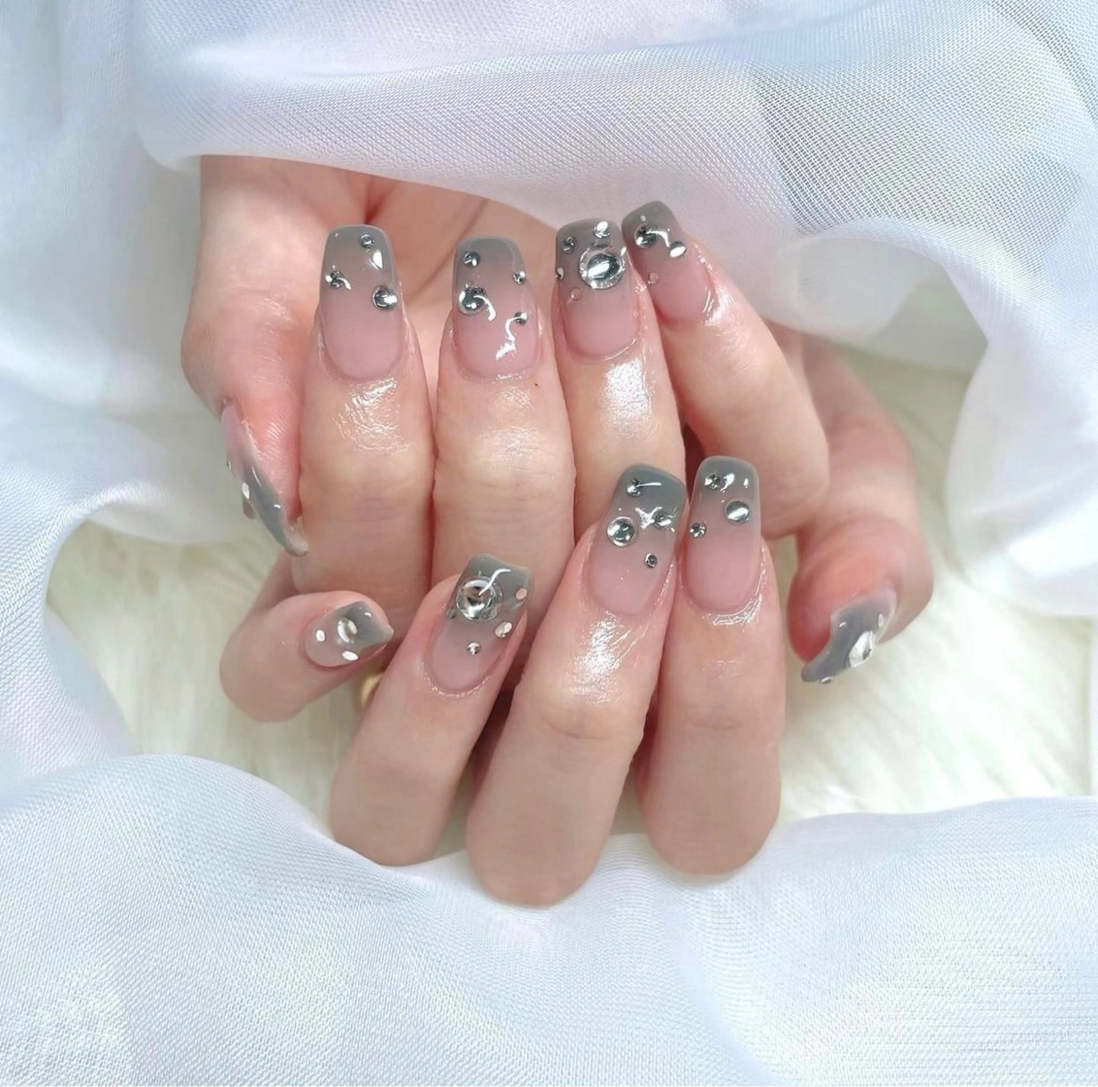 ネイル ハンドネイル Sii nail 🤍SAKIのネイルデザイン