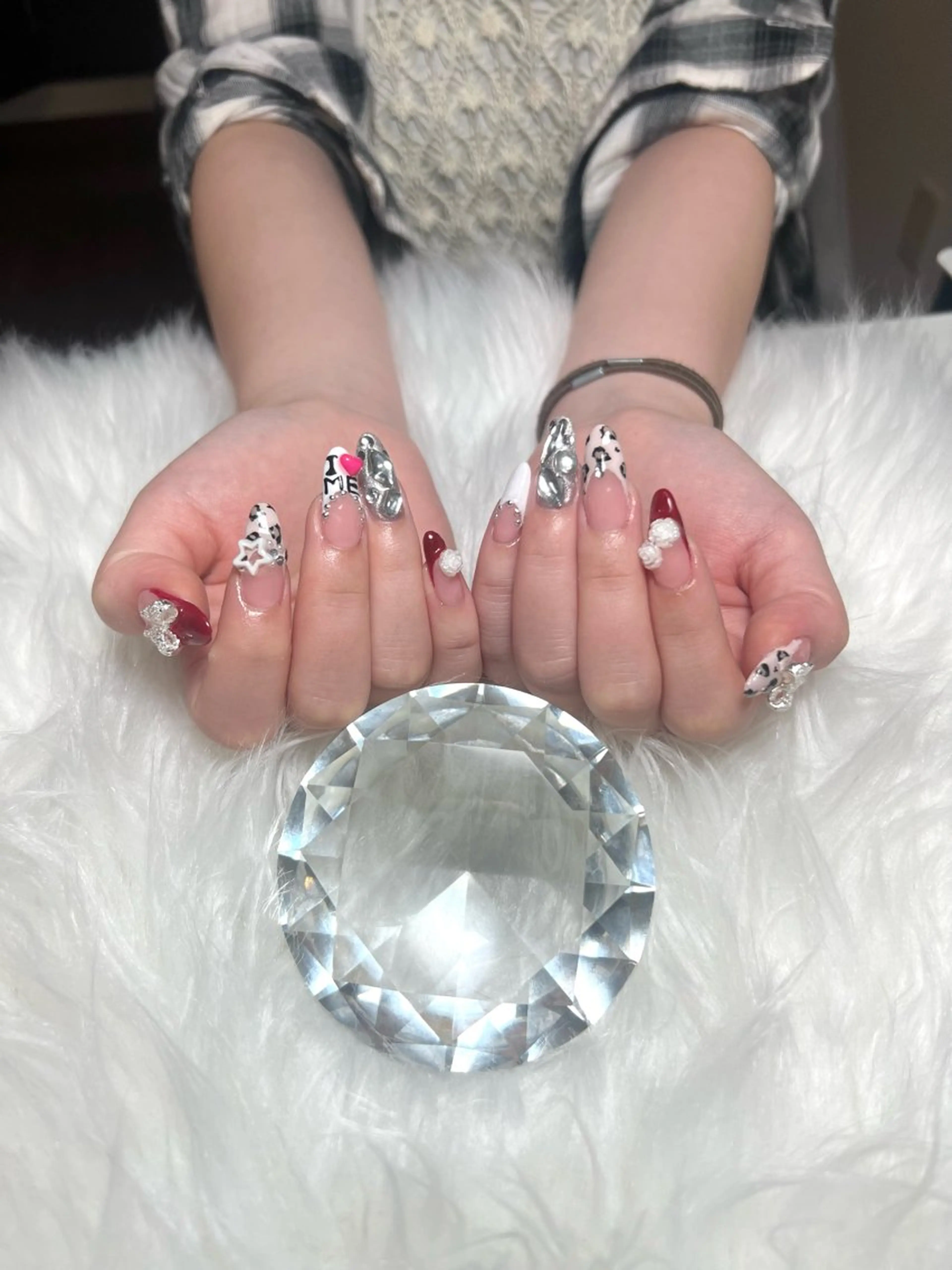 ネイル ハンドネイル 井尻 紗菜のネイルデザイン