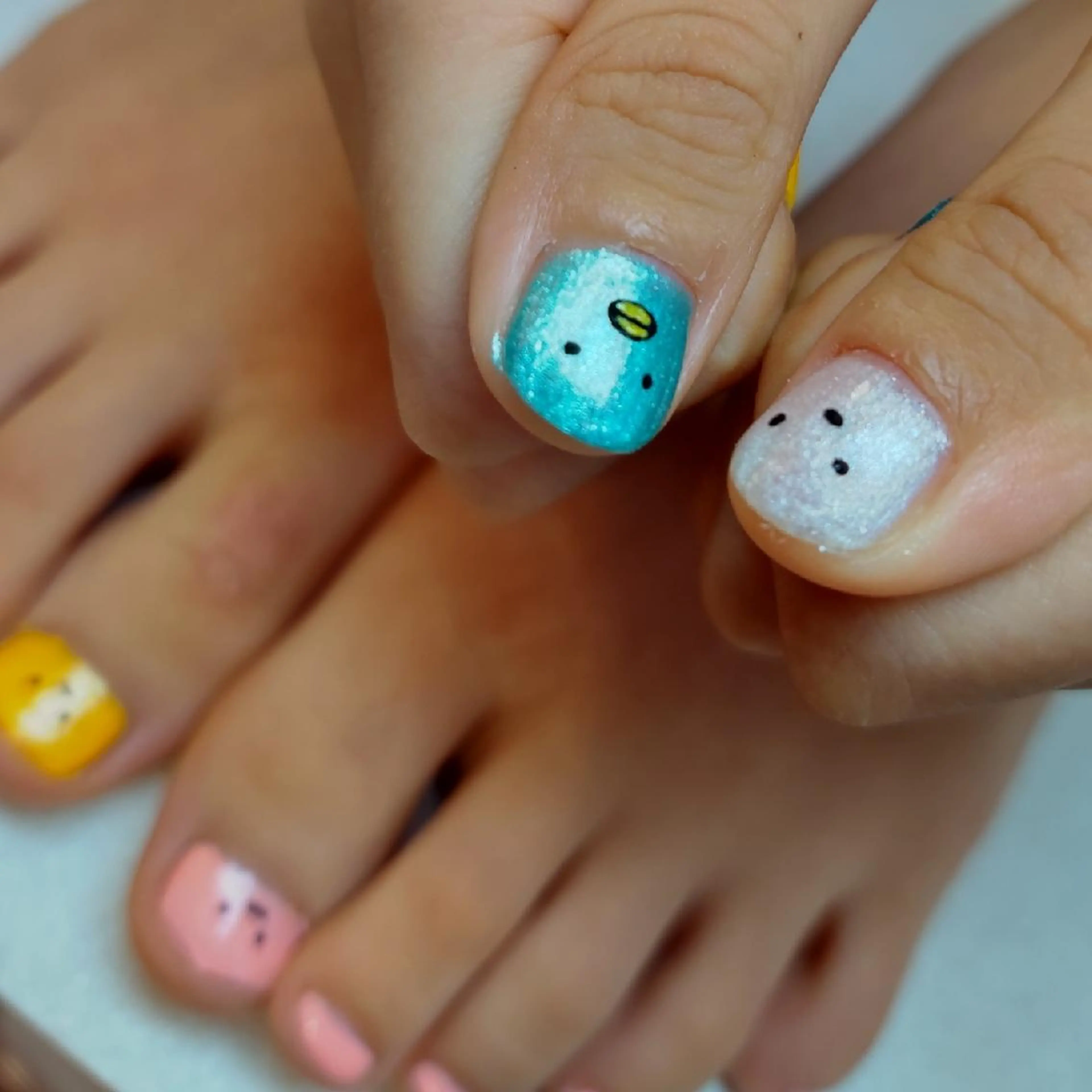 ネイル ジェヌインネイル 河内のネイルデザイン