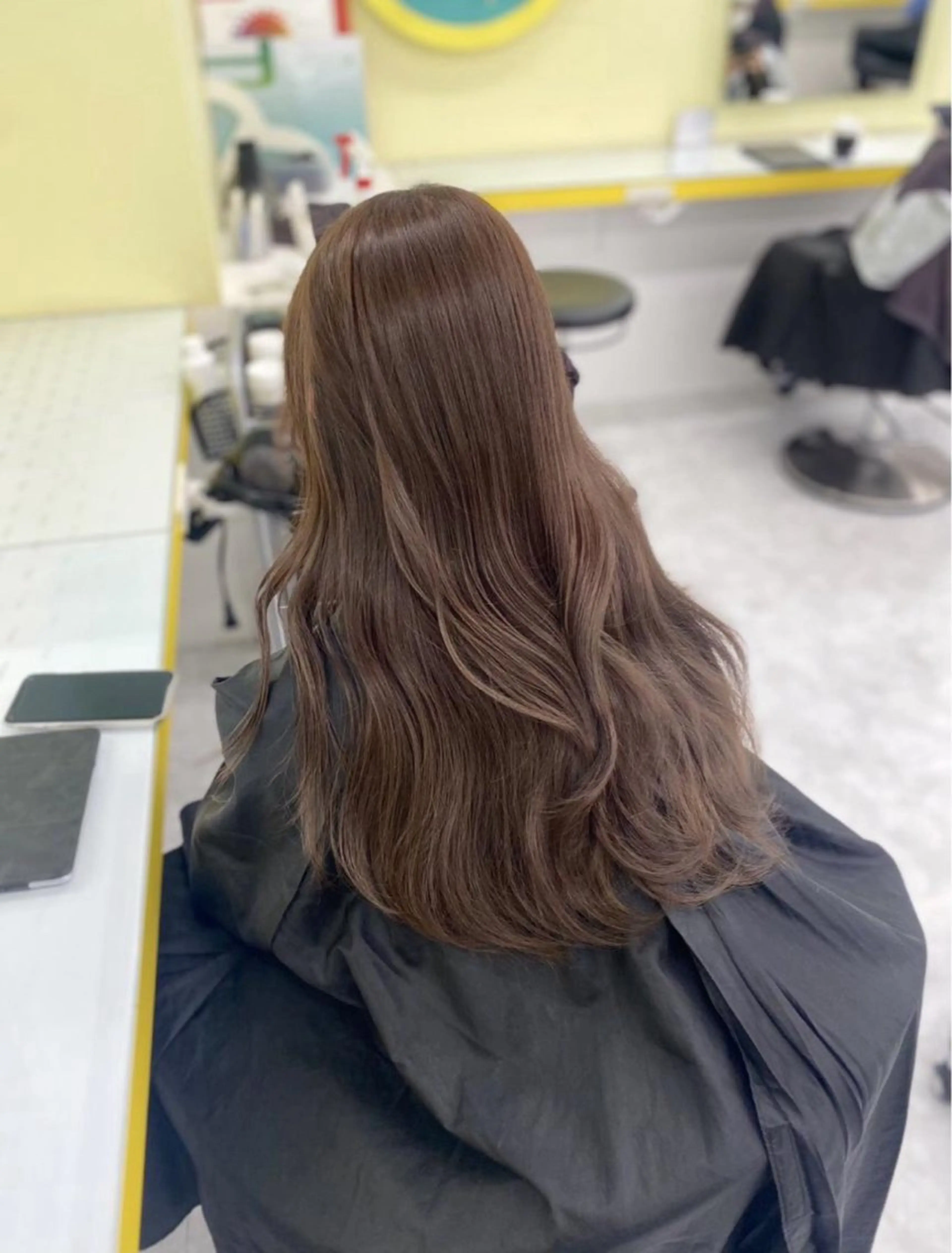 ロング ヘアカラー 韓国ヘア/ブリーチ無 しWカラー/オリーブのヘアスタイル