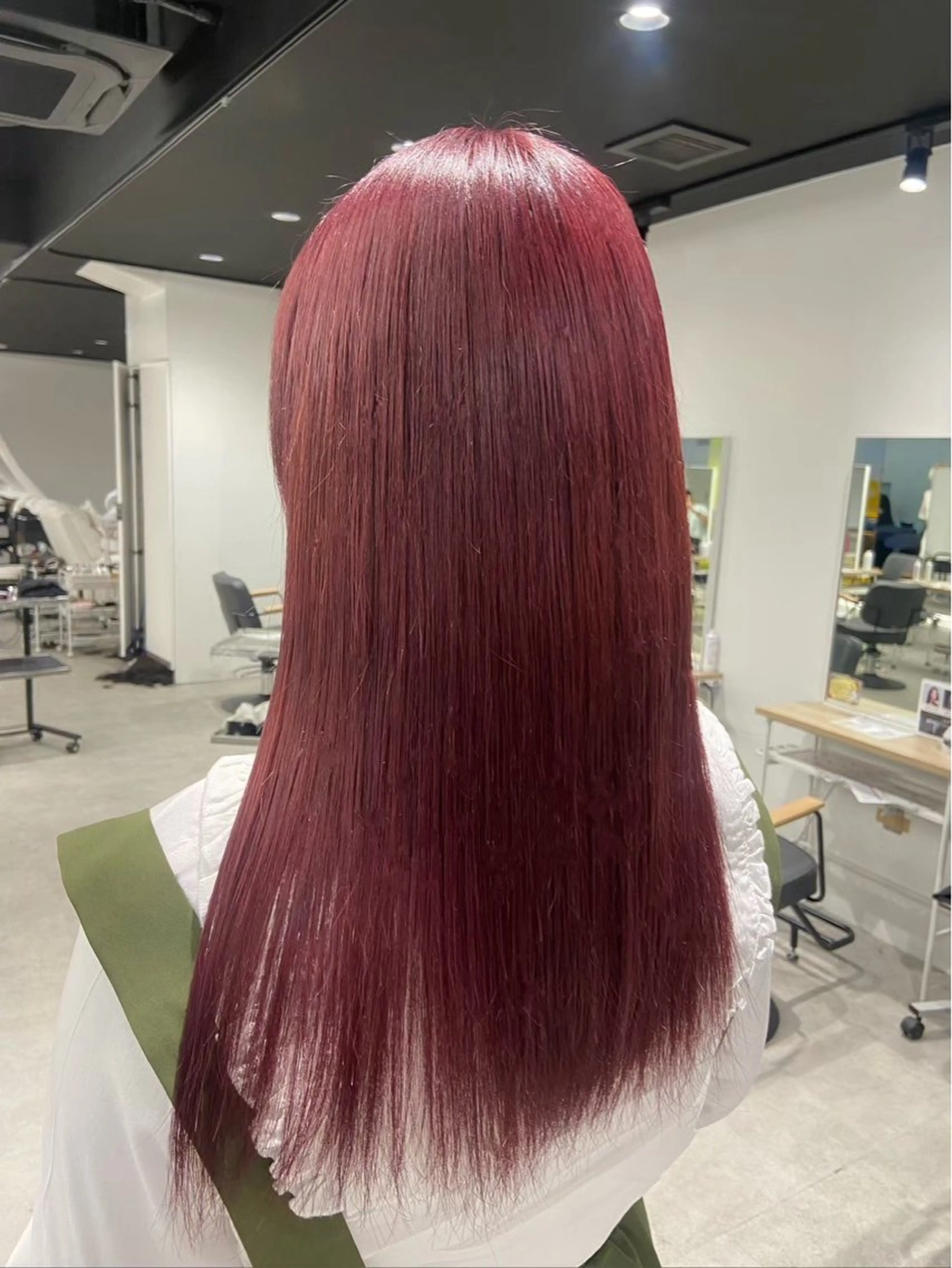 ロング ロングレイヤー 顔まわりレイヤー 顔周りカット 髪質改善 レイヤーカット ARISA︎ ハイトーン/メンズCのヘアスタイル