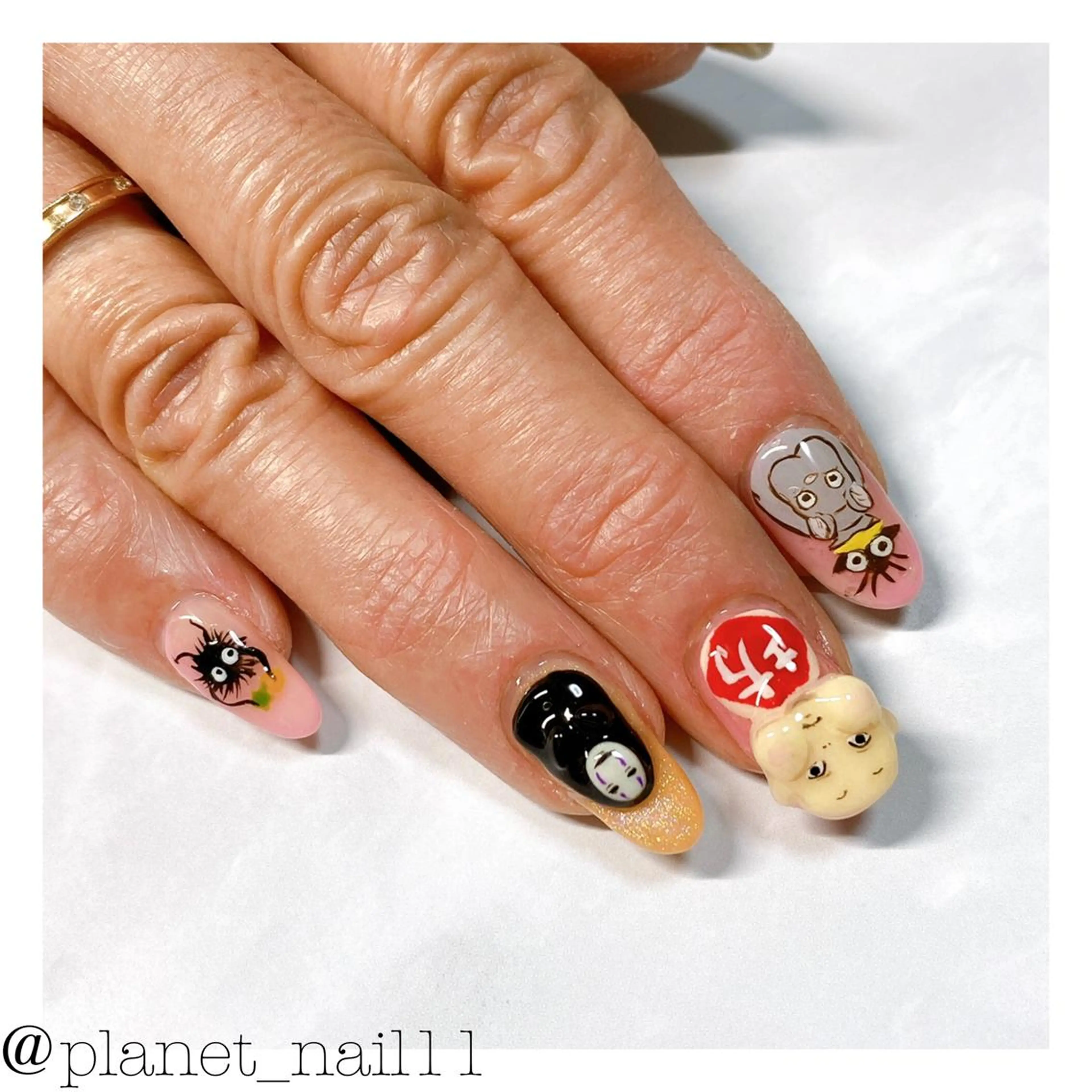 ネイル PLANET nailのネイルデザイン