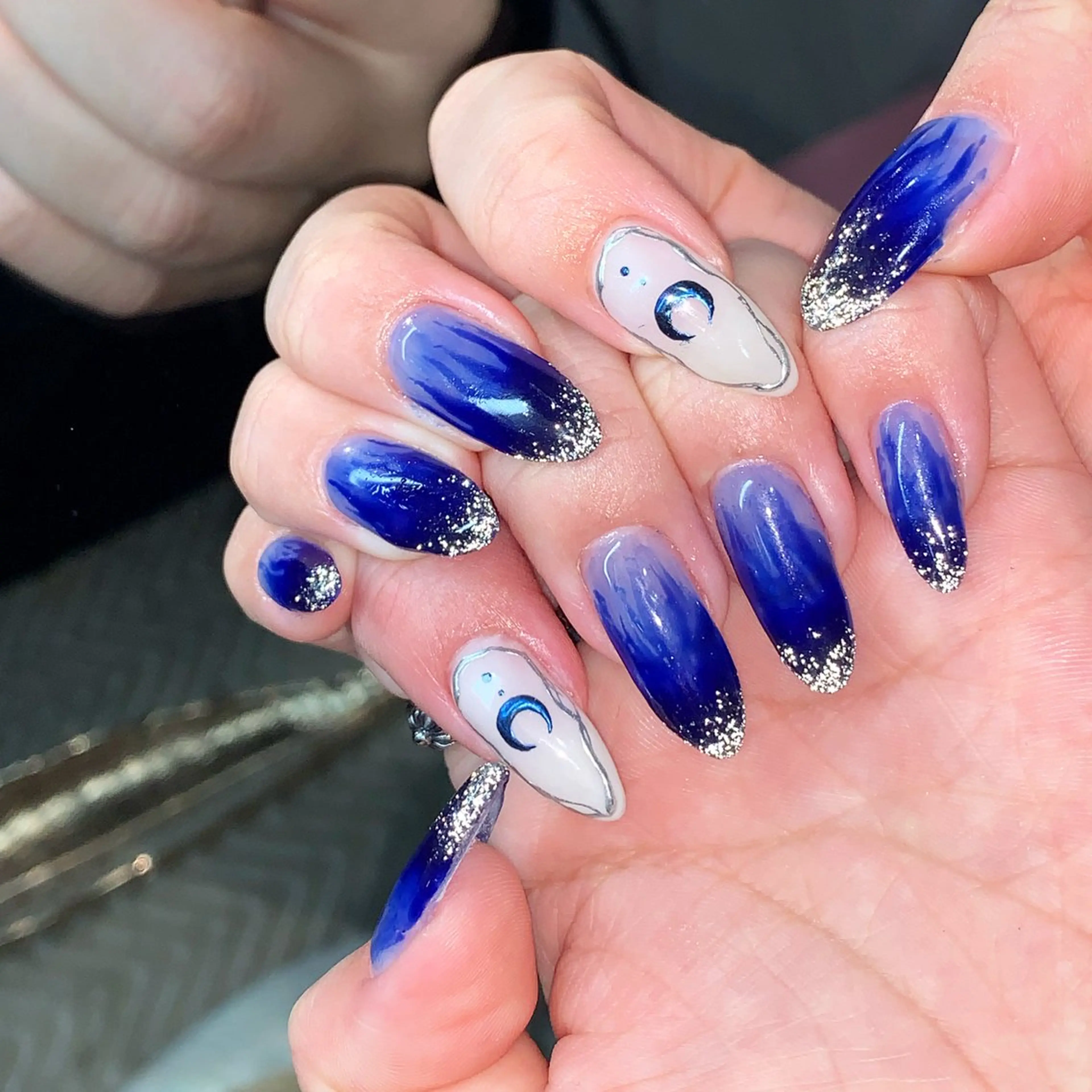 ネイル ハンドネイル NES NAIL所属・さゆり￤推しキャラ ￤ロングネイル🩷のネイルデザイン