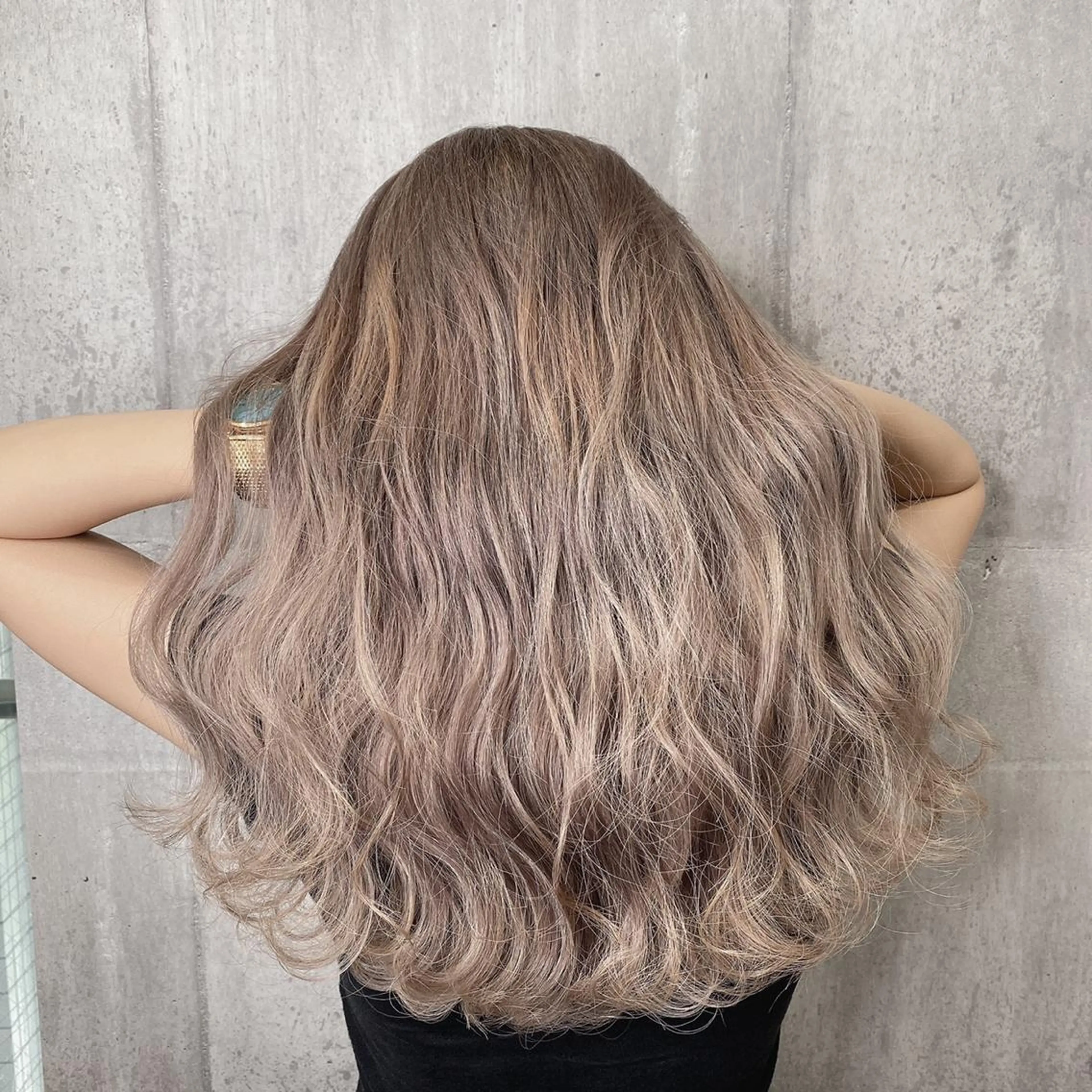 ロング カラー supbytomee所属・カラー特化型サロン #SUP.のヘアスタイル