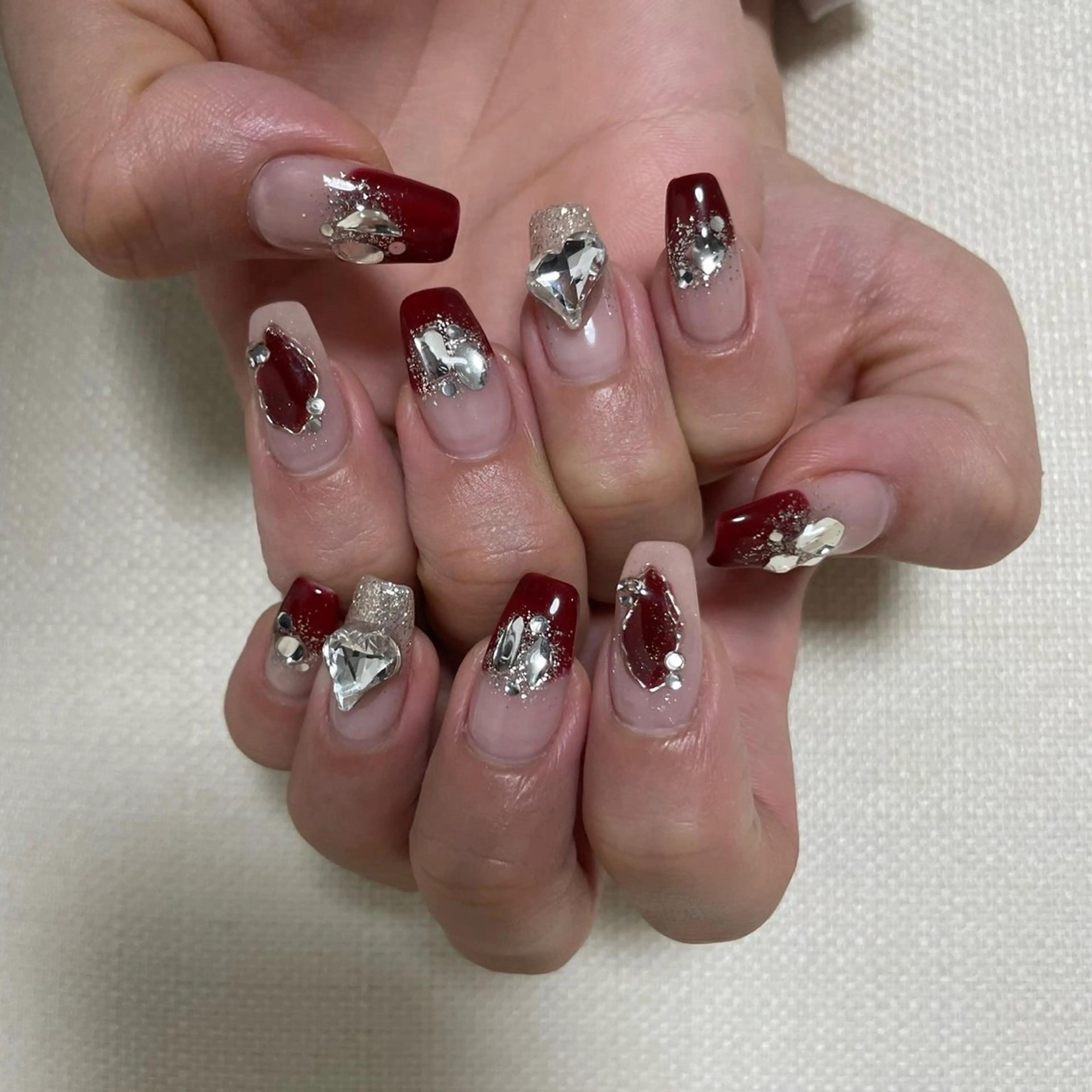 ネイル Guarendo錦糸町店所属・ガレンドウ 白澤 愛子のネイルデザイン