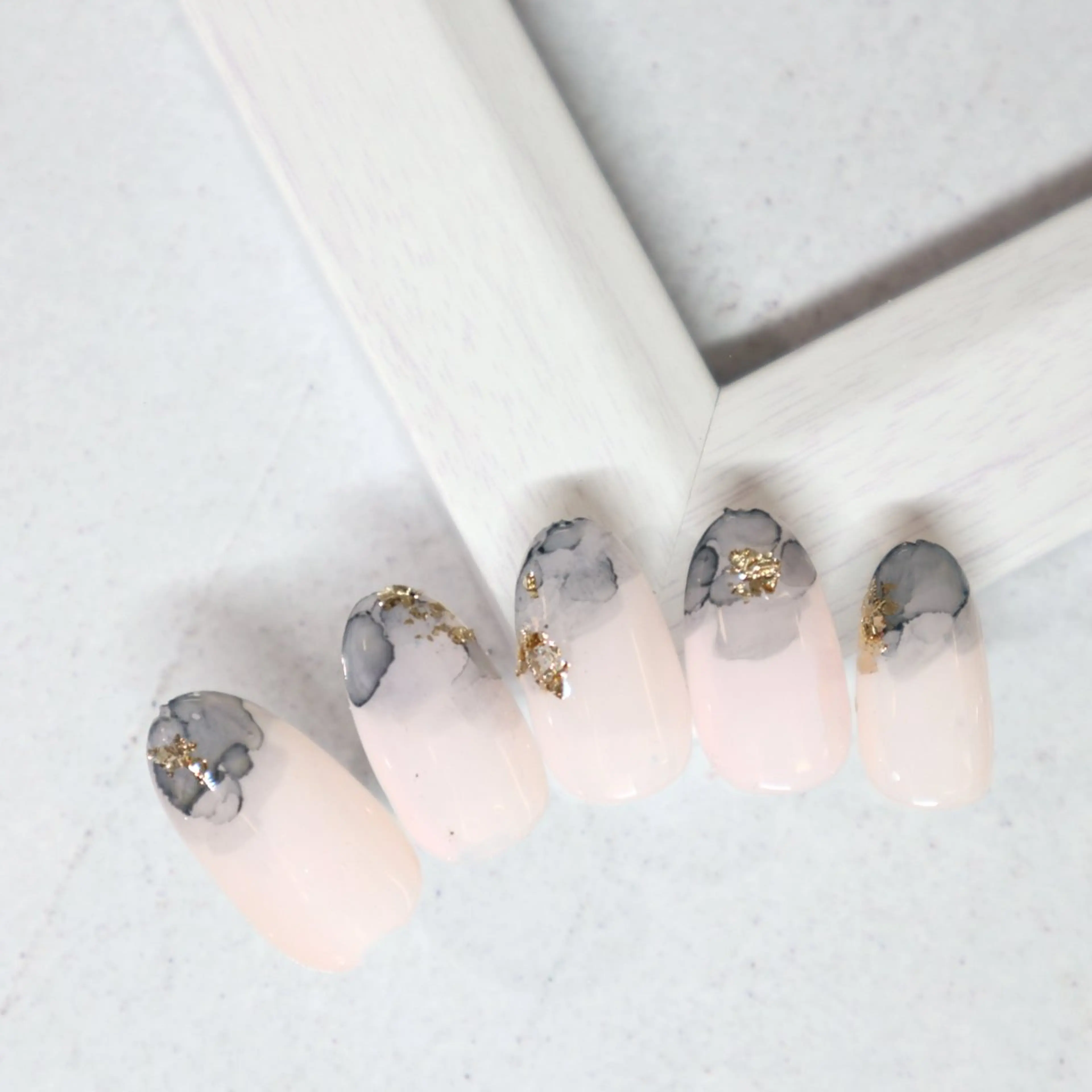 ネイル L‘ねいる 江坂店 エルネイルエサカテンのネイルデザイン