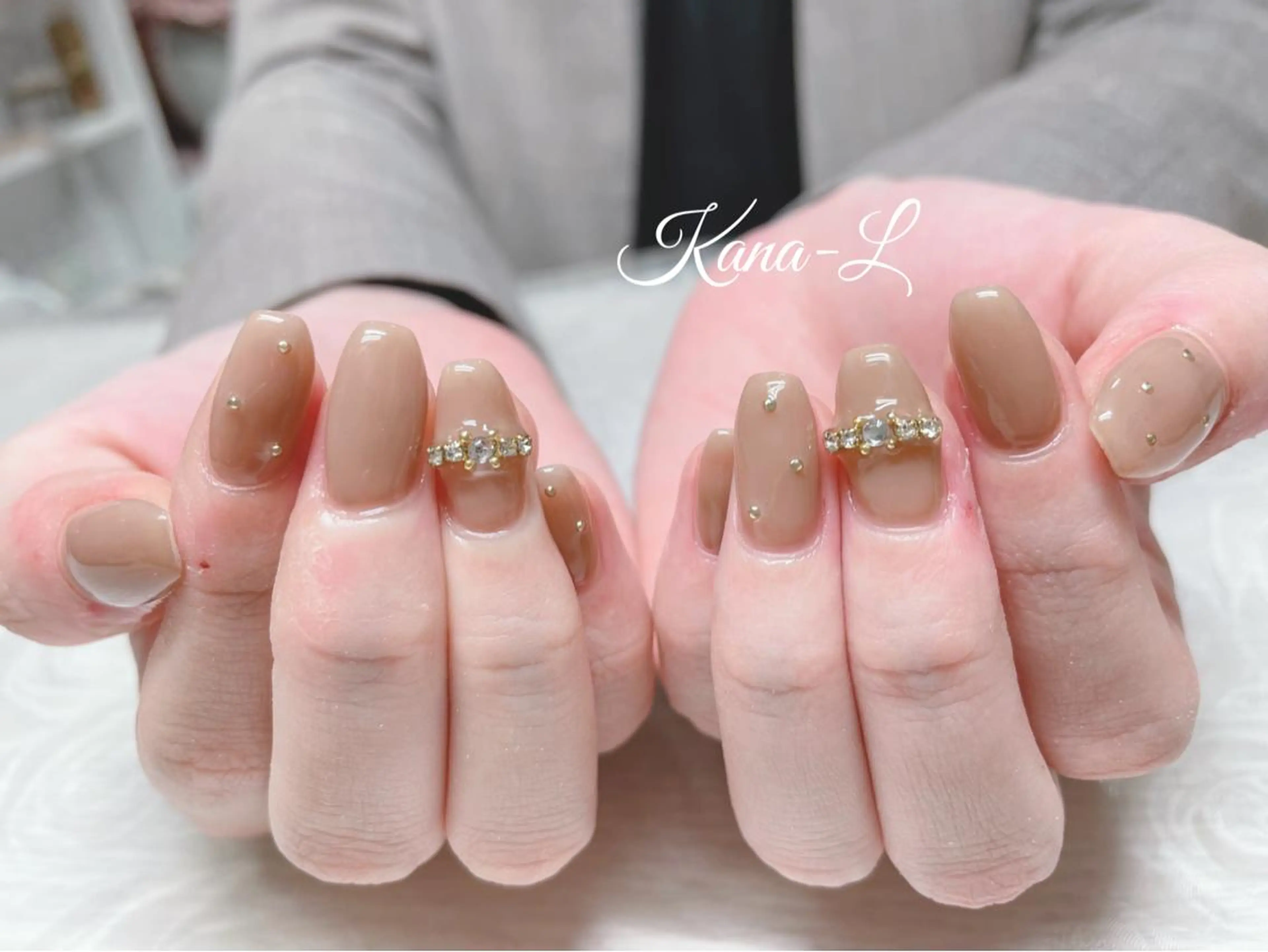 カラー ネイル オフィスネイル 芦辺 香奈のネイルデザイン