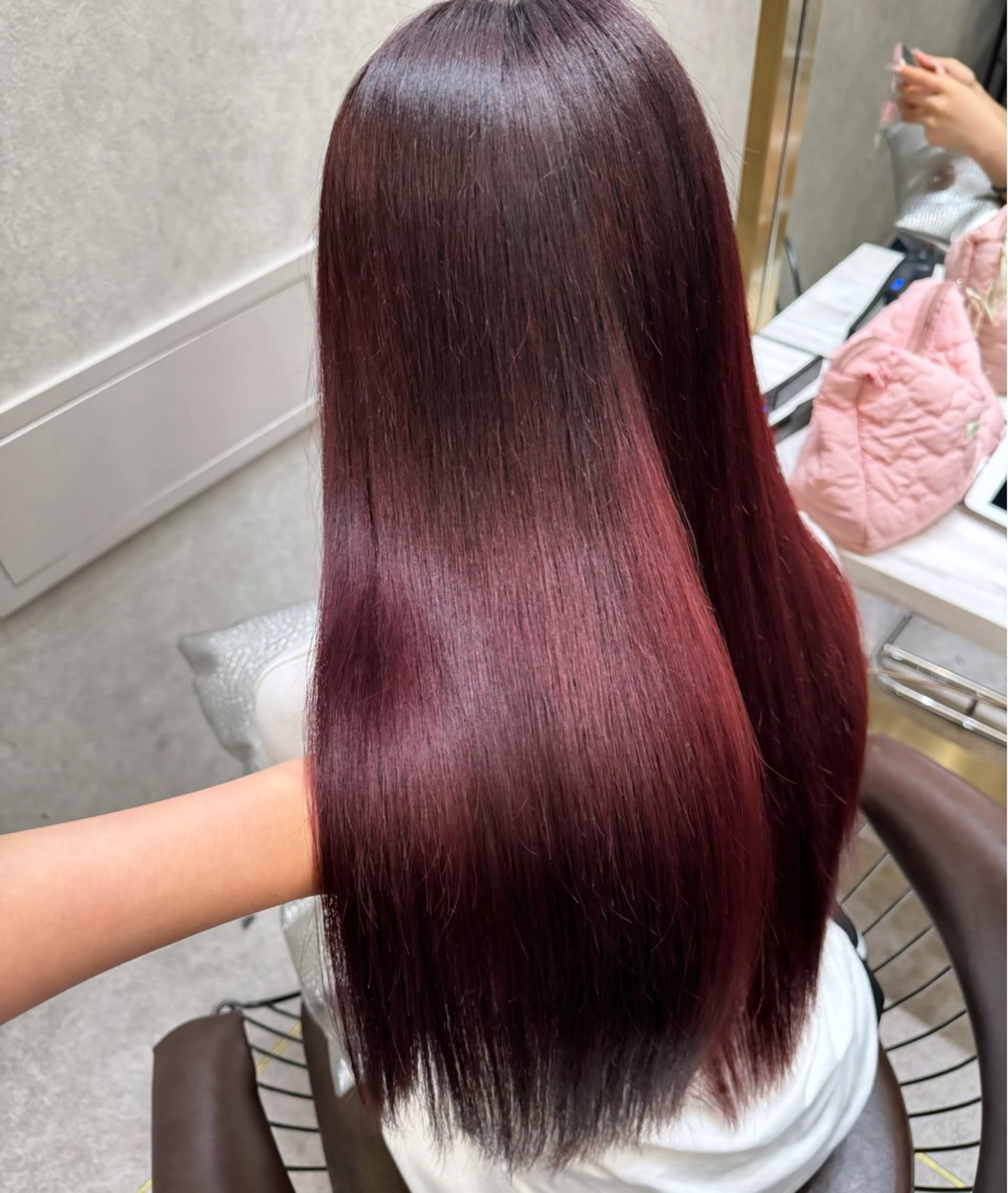 ロング karin ボブハイトーンのヘアスタイル