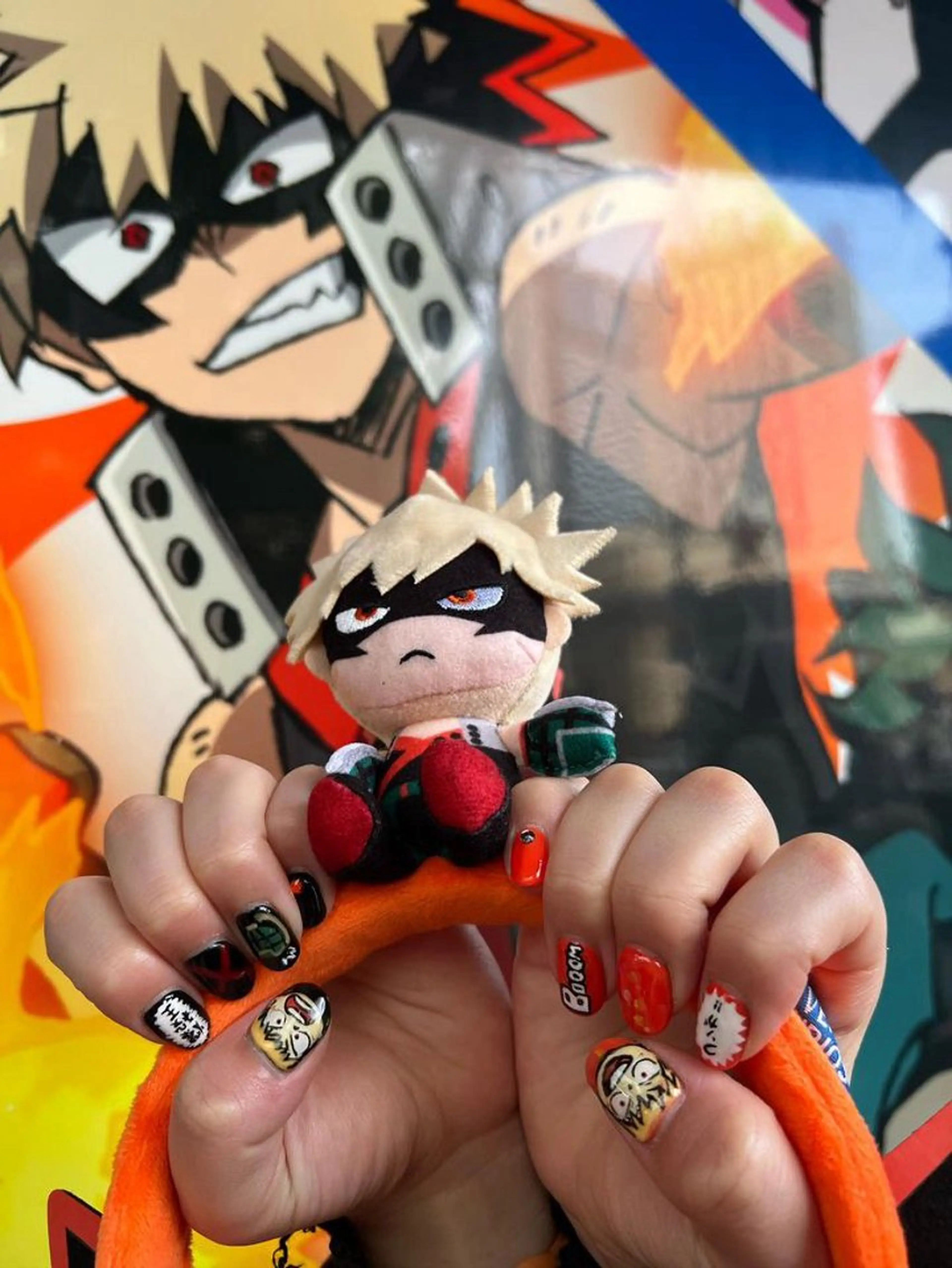 ミディアム RISA nail gleeのネイルデザイン