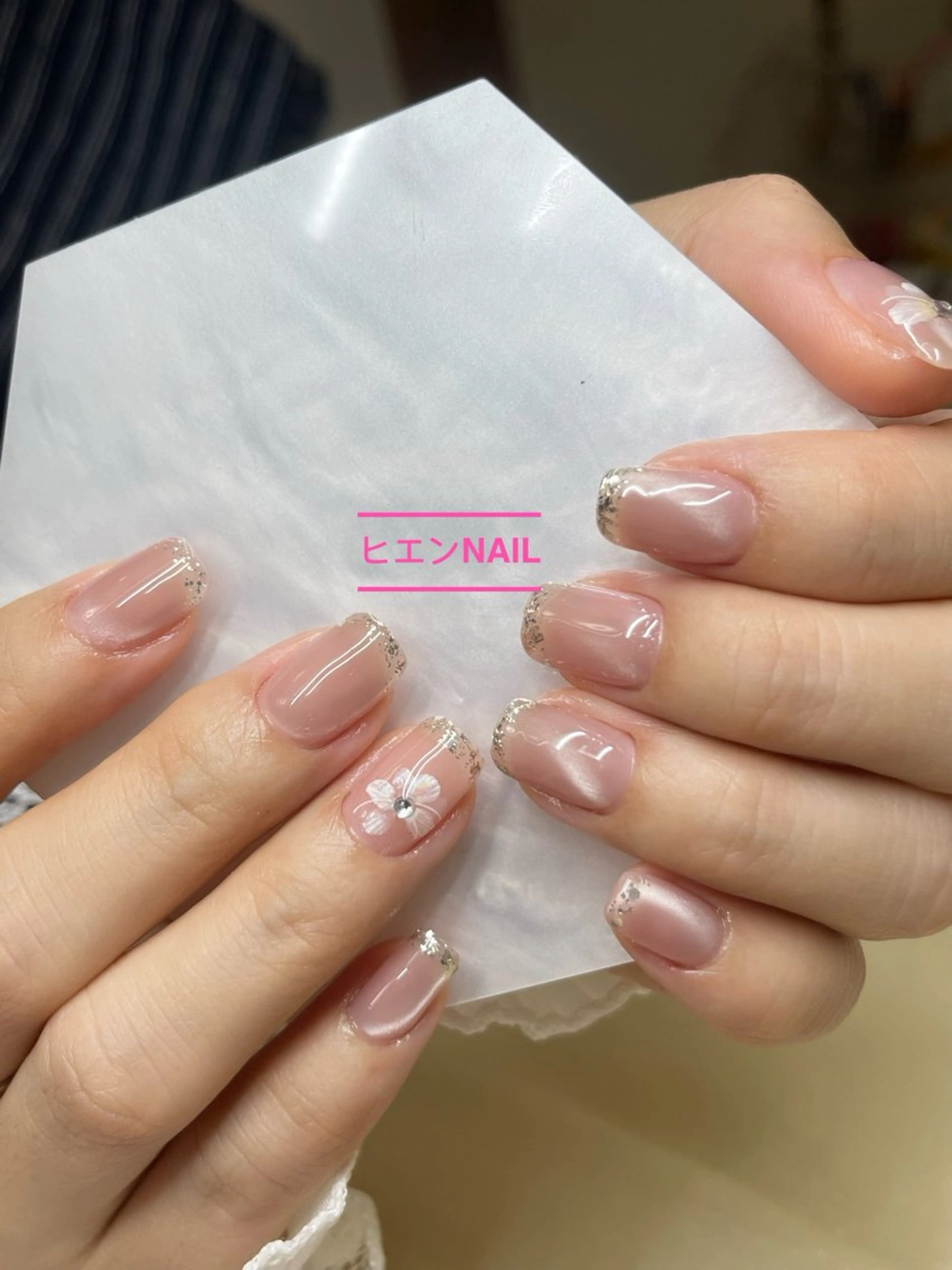 ミディアム ハンドネイル ヒエン NAILのネイルデザイン