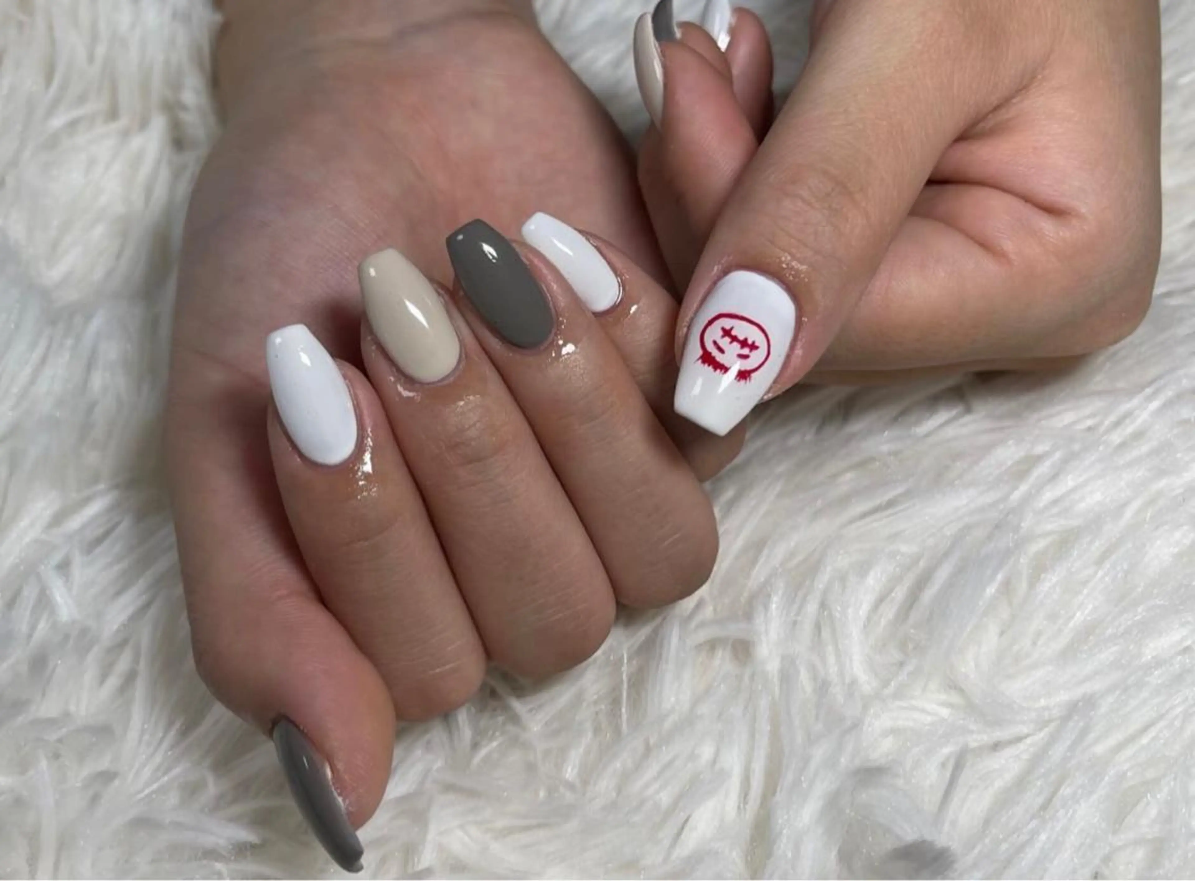 ネイル ハンドネイル R’s nailのエステ・リラクイメージ
