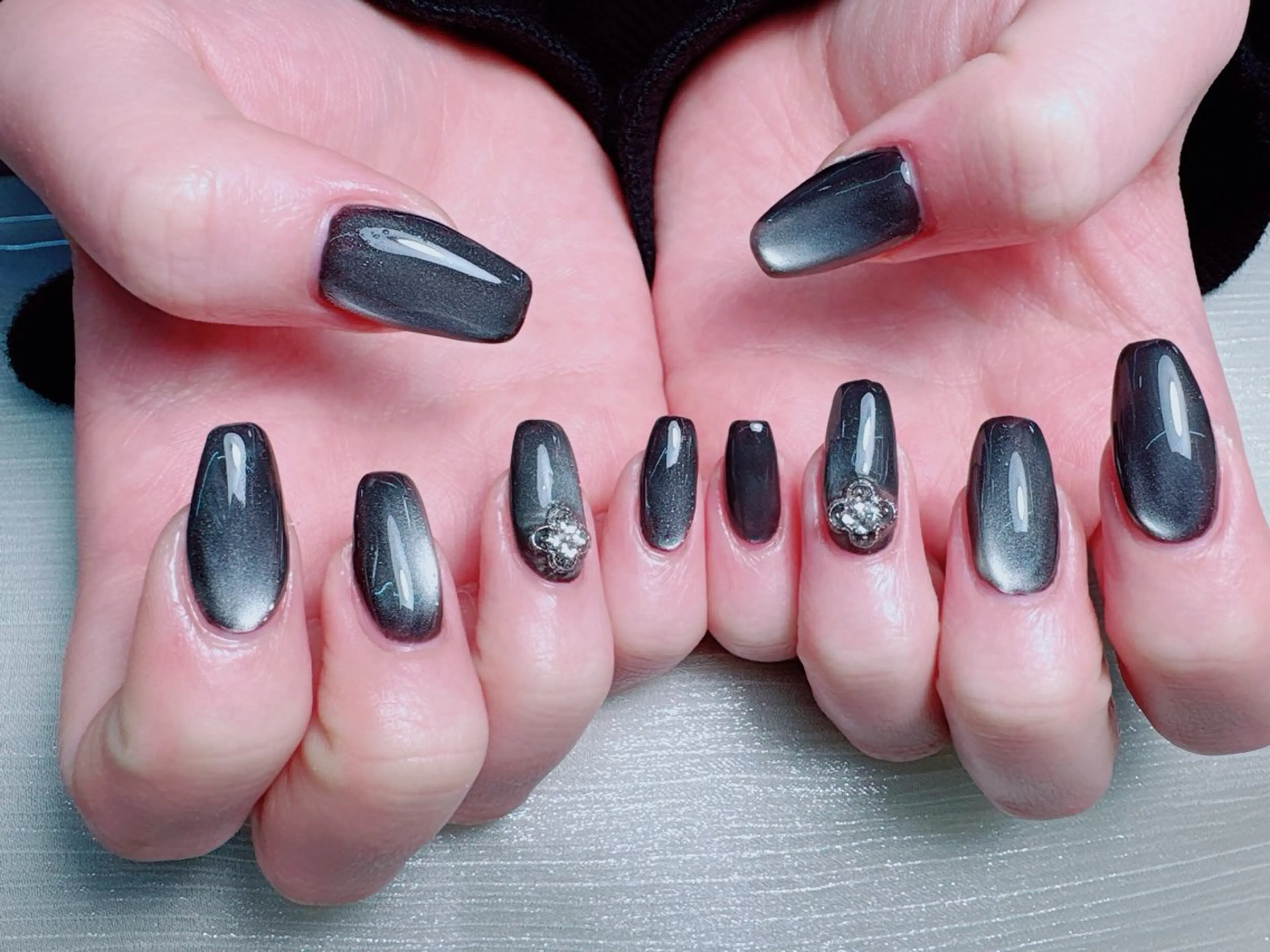 ネイル ハンドネイル Yuxi Beauty salon 【ユーシィー ビューティ サロン】所属・ユーシーネイルサロン 池田公園店のネイルデザイン