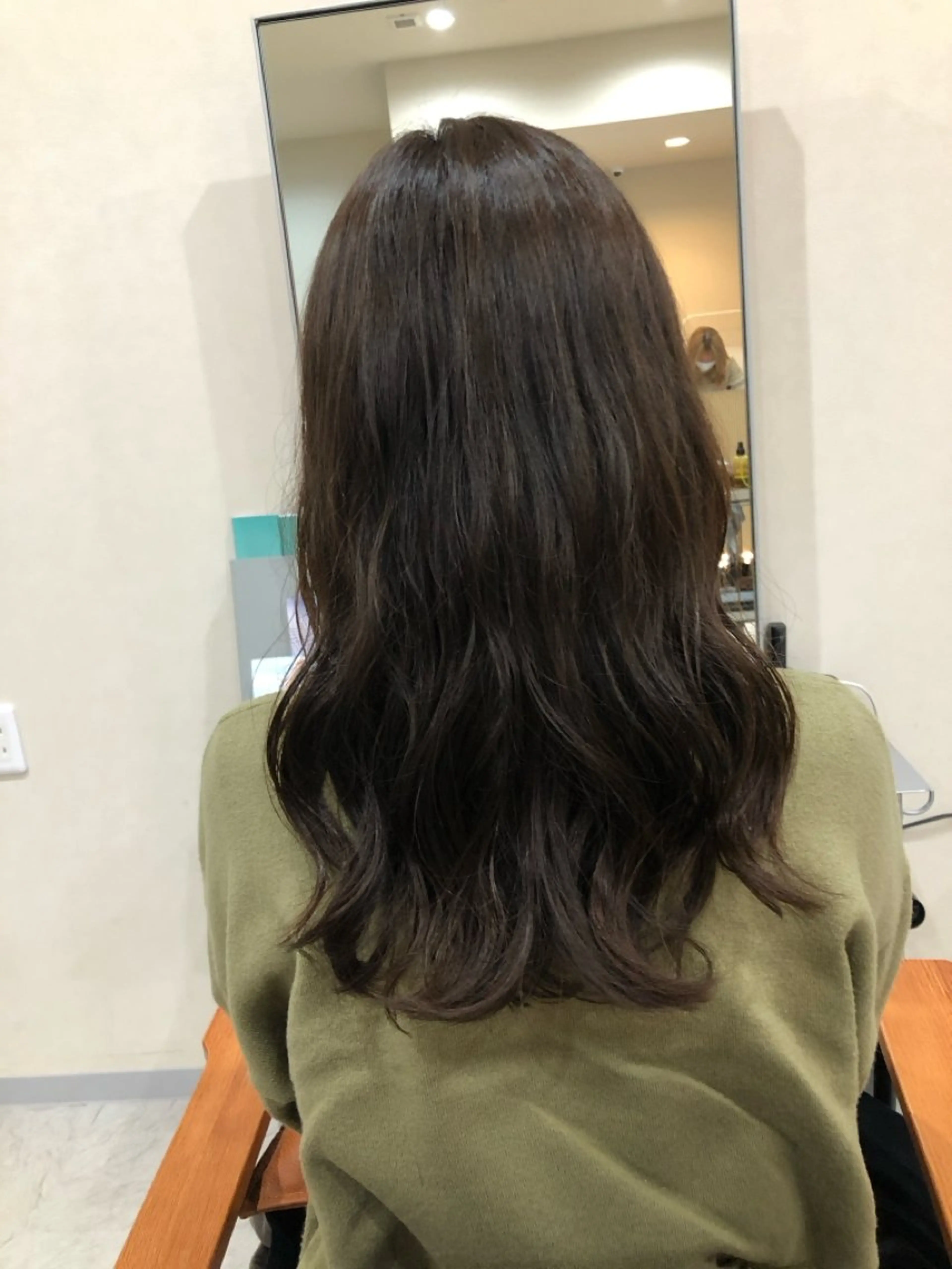 ロング カラー ベージュカラー ブラウンカラー 佐々木 政徳のヘアスタイル